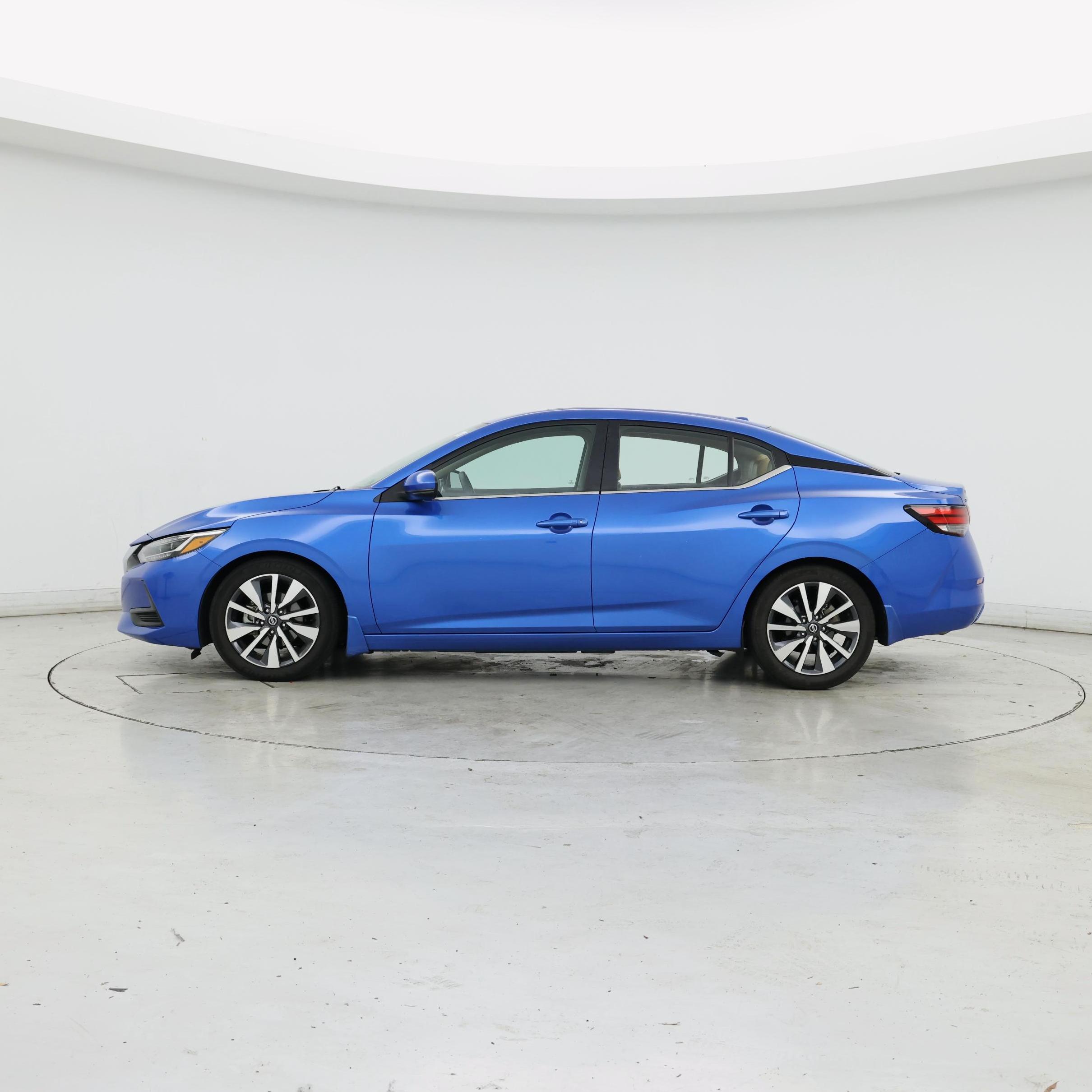 Thumbnail: 2020 Nissan Sentra - 3