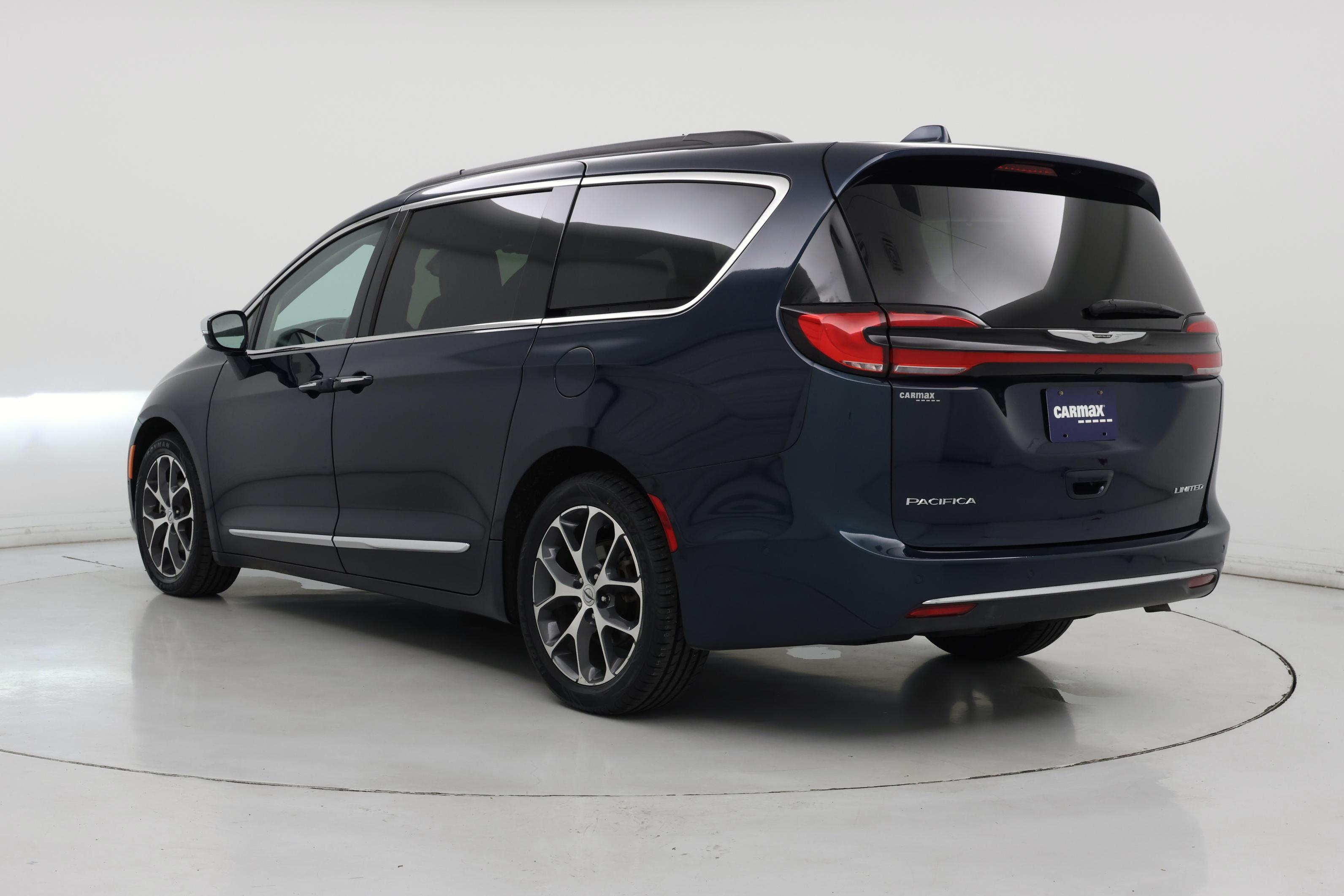 Thumbnail: 2022 Chrysler Pacifica - 2