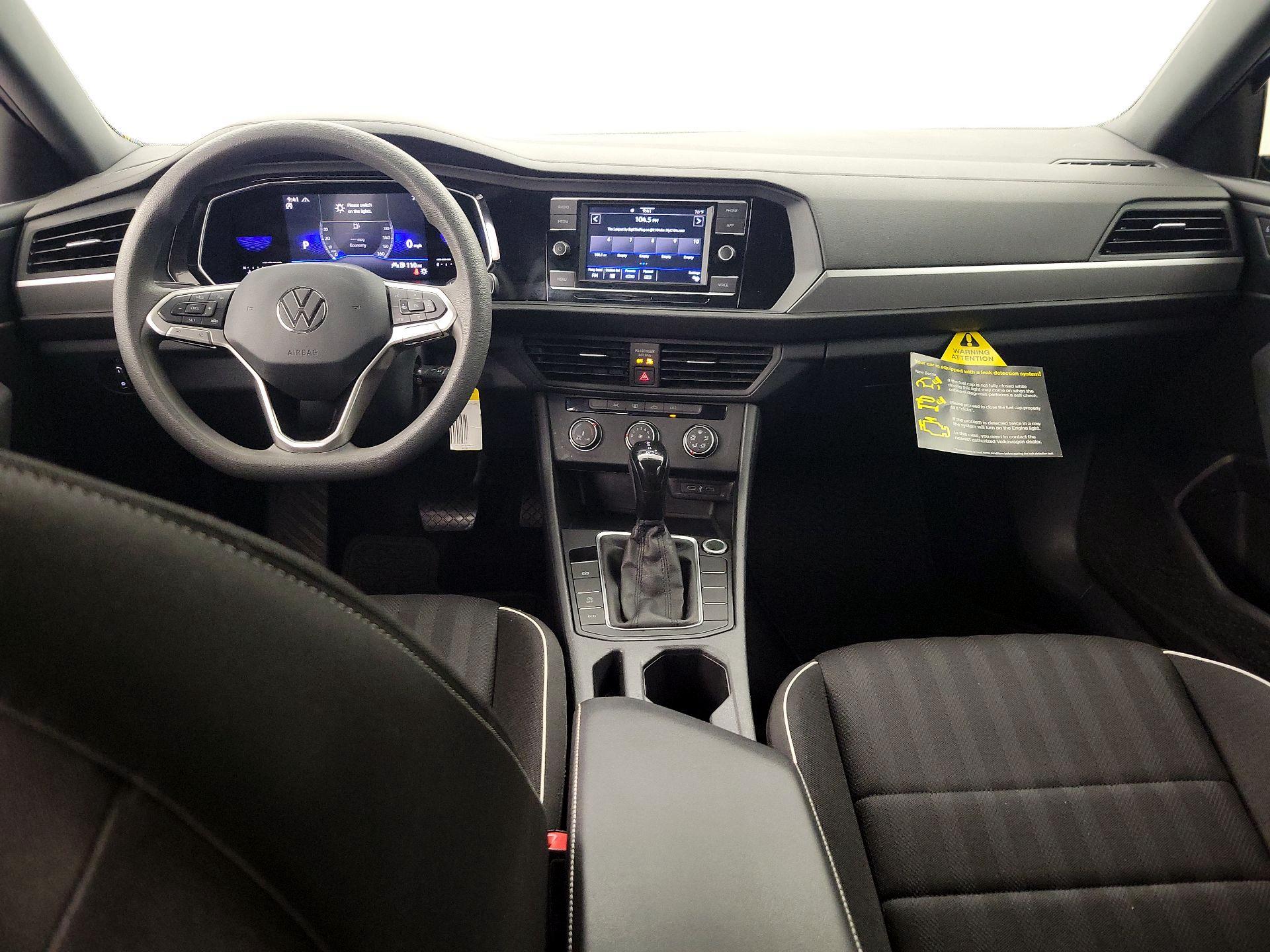 Thumbnail: 2022 Volkswagen Jetta - 9