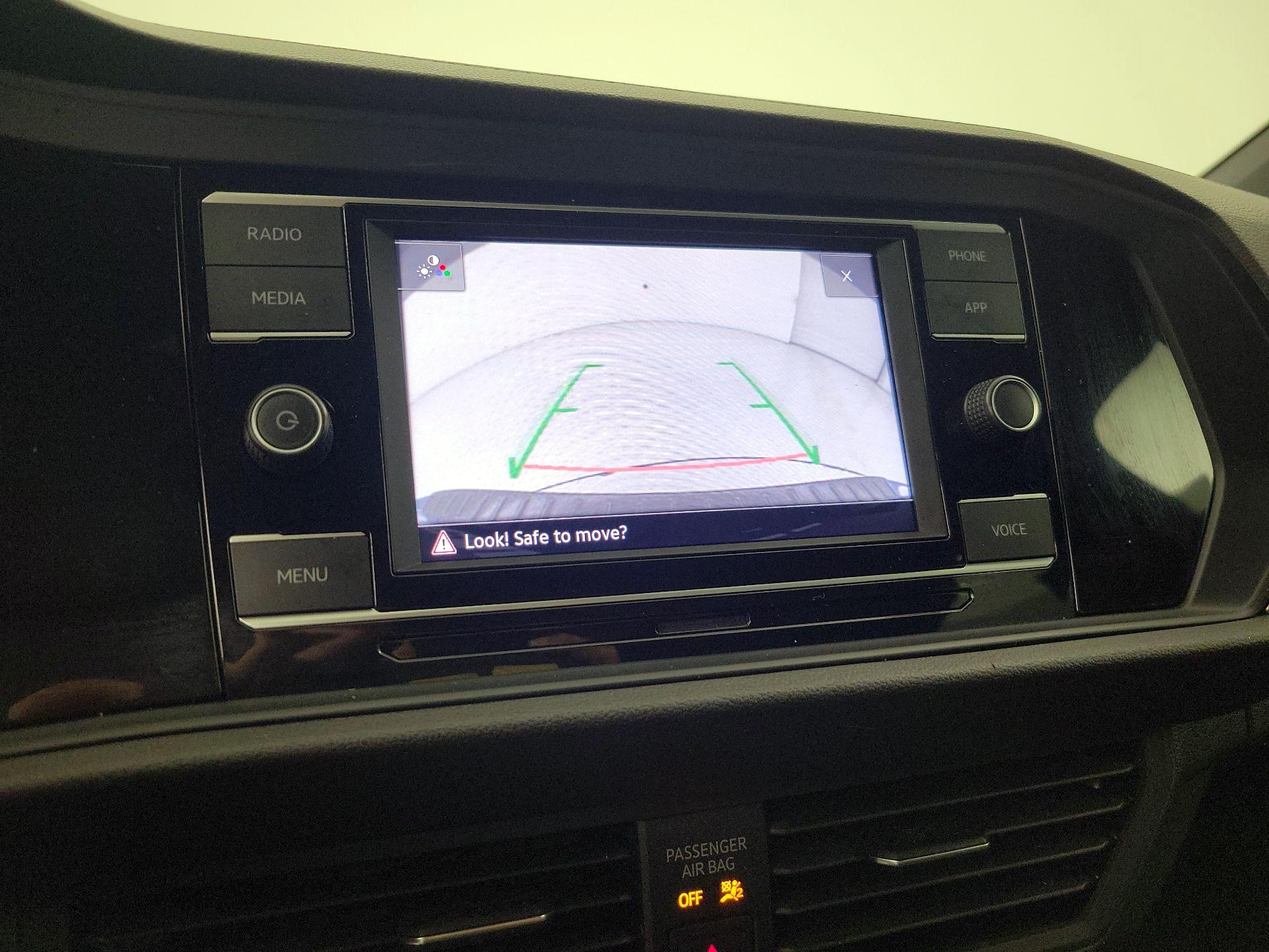 Thumbnail: 2022 Volkswagen Jetta - 14