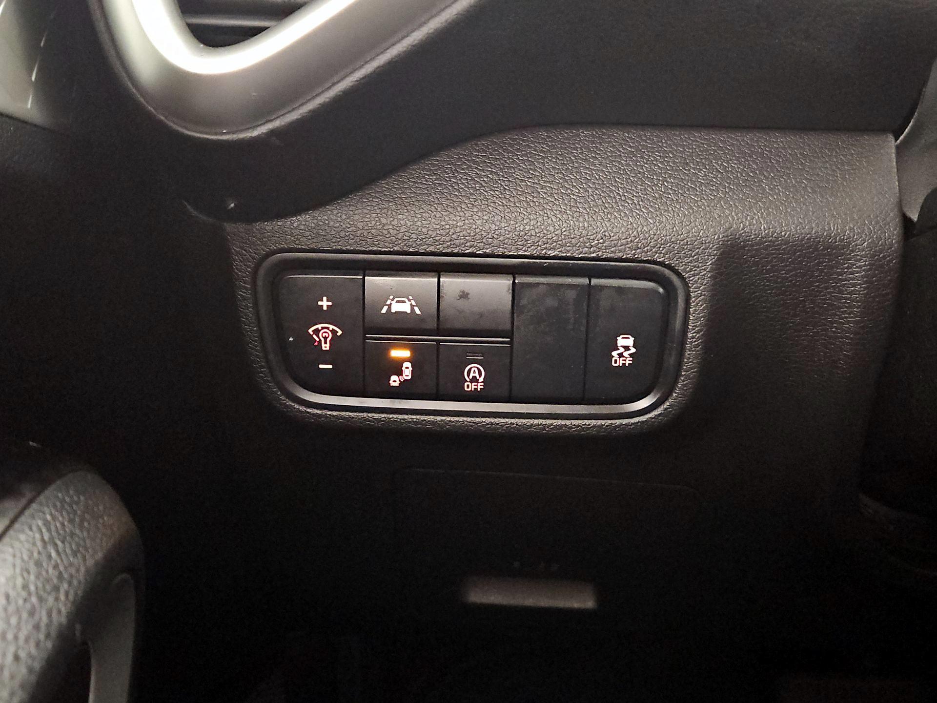 Thumbnail: 2022 Kia Soul - 13