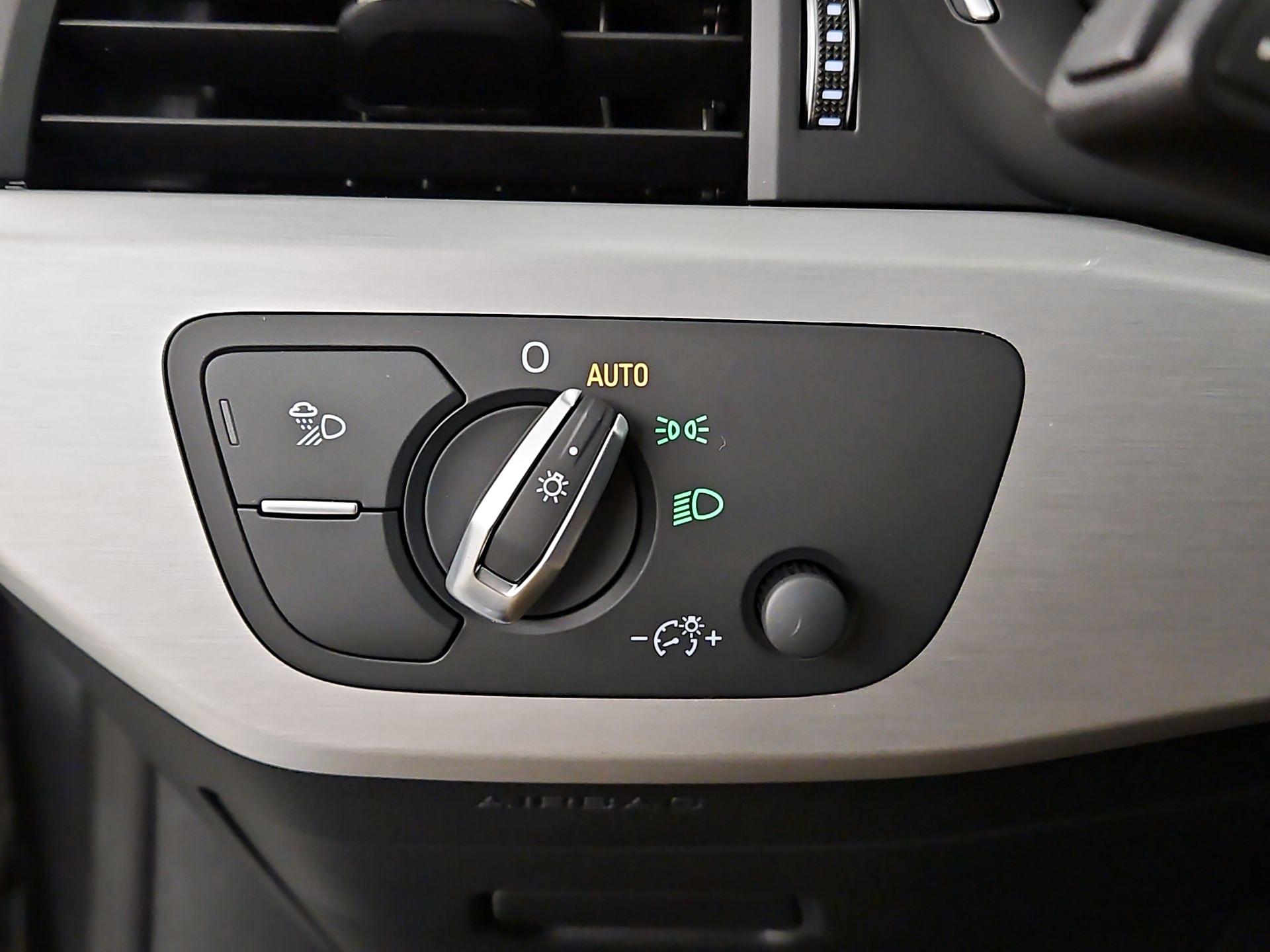 Thumbnail: 2021 Audi S5 - 13