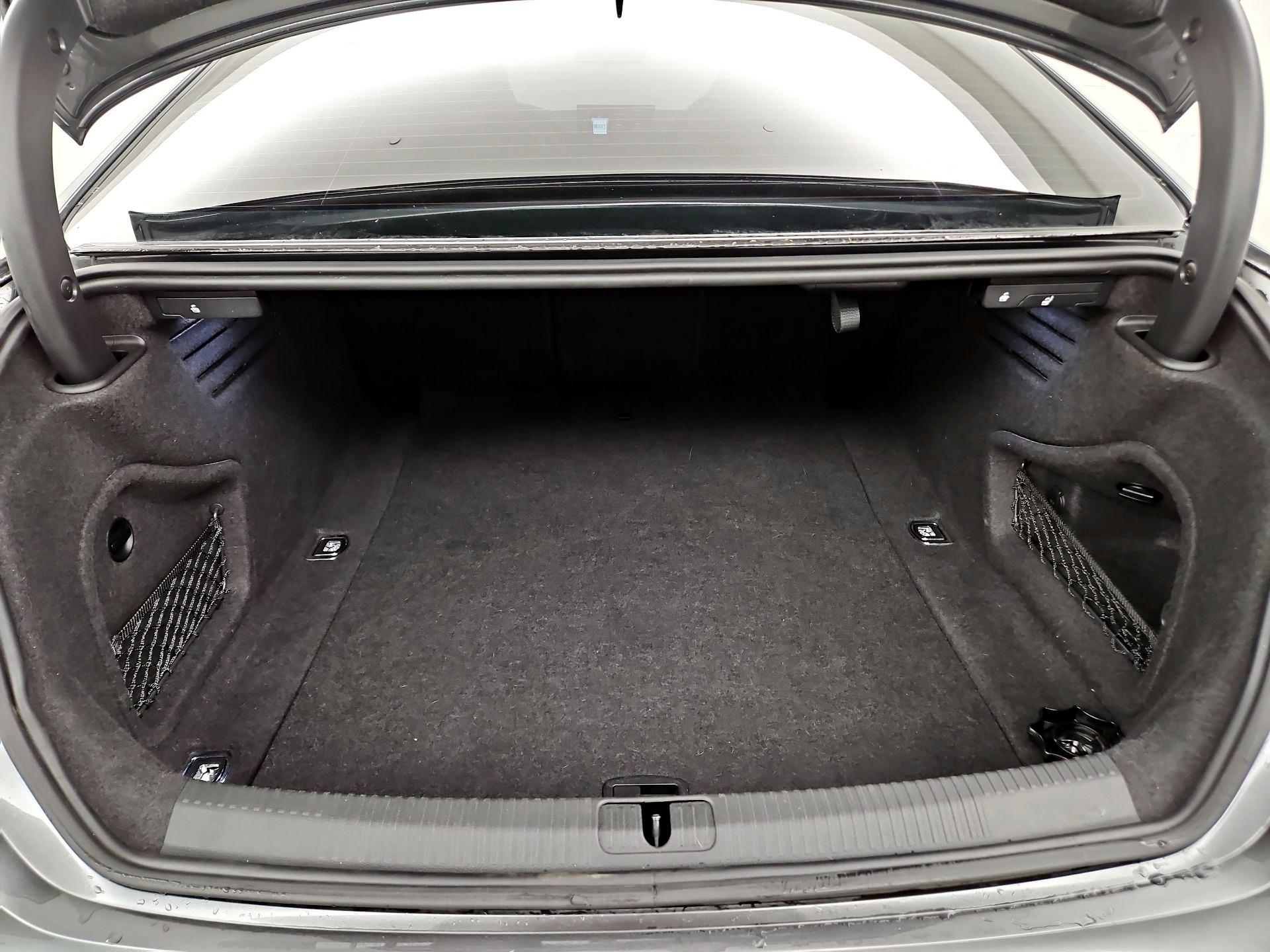 Thumbnail: 2021 Audi S5 - 20