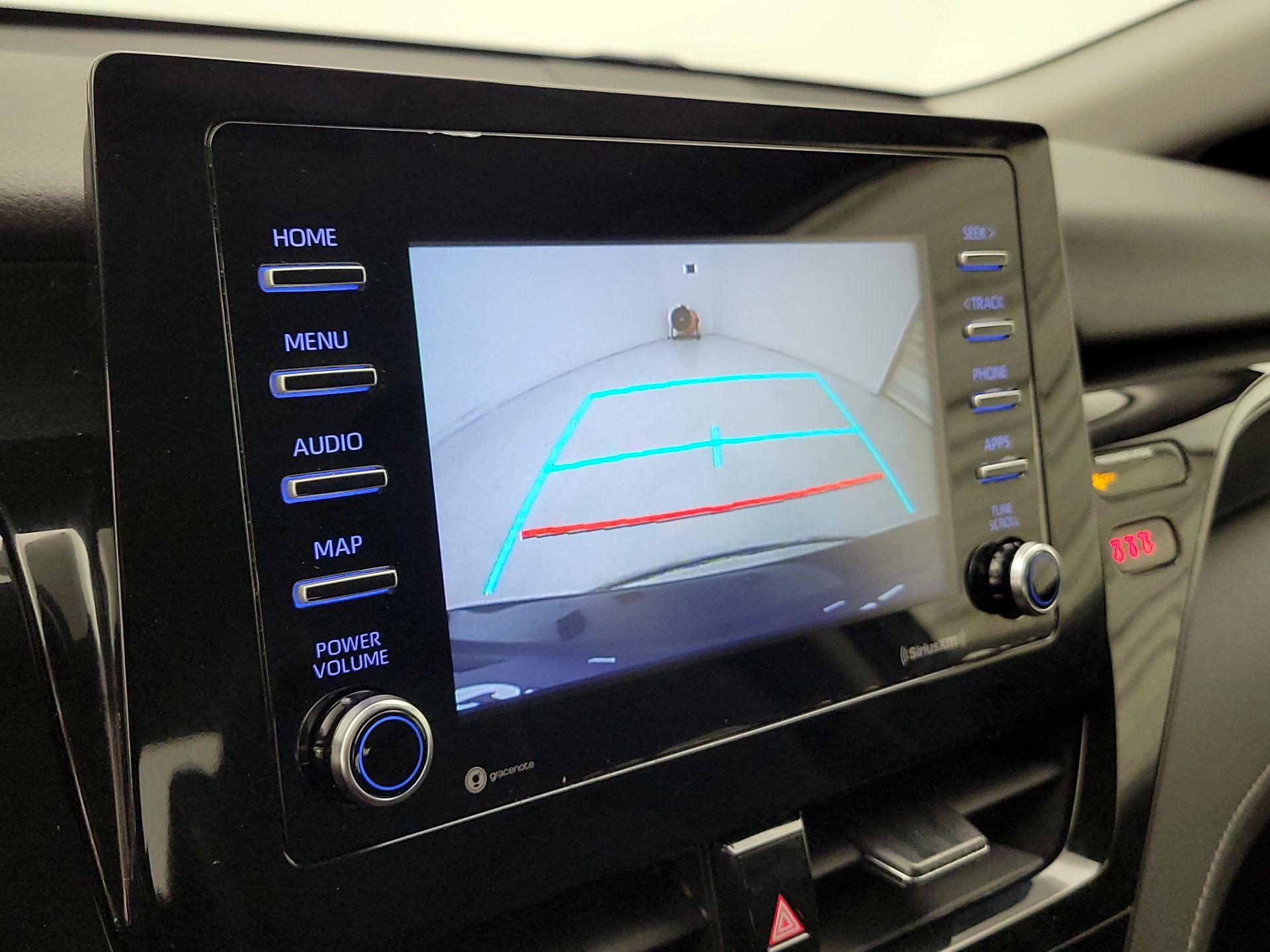 Thumbnail: 2021 Toyota Camry - 14