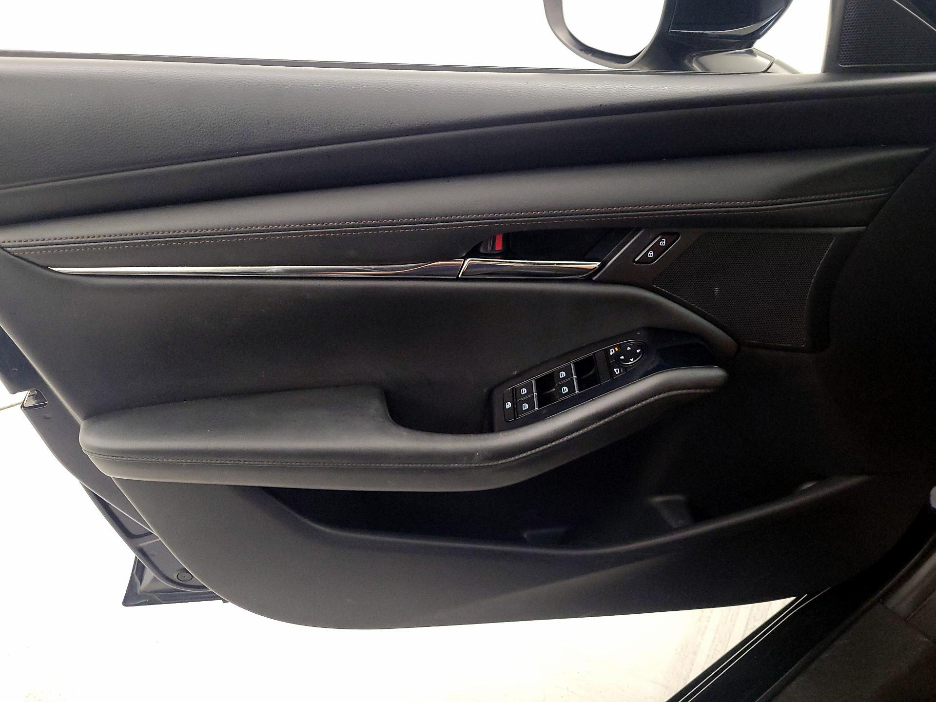 Thumbnail: 2021 Mazda Mazda3 - 12