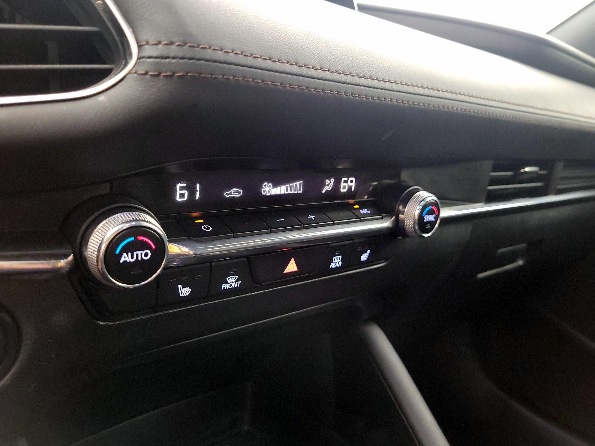 Thumbnail: 2021 Mazda Mazda3 - 16