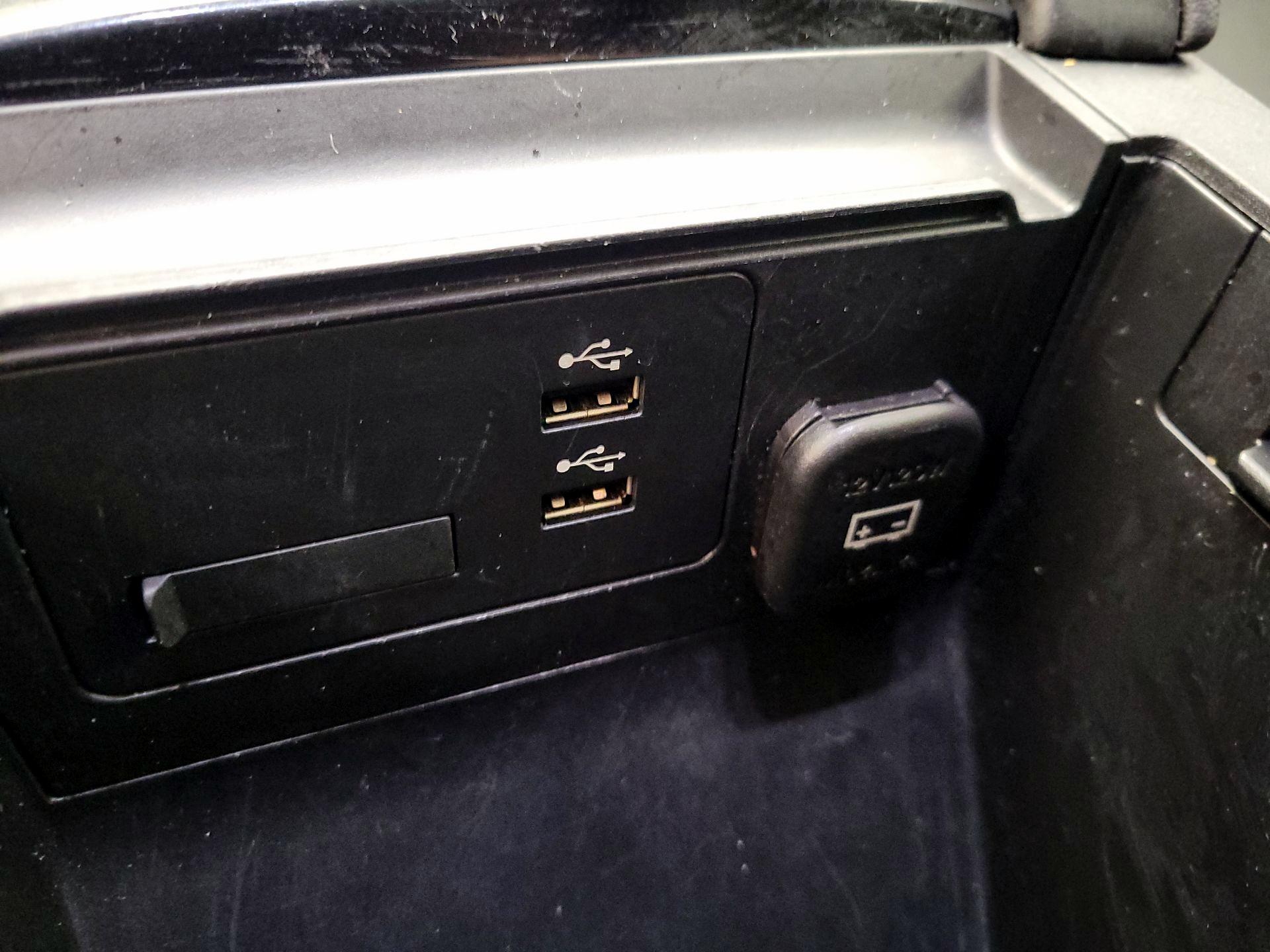 Thumbnail: 2021 Mazda Mazda3 - 18