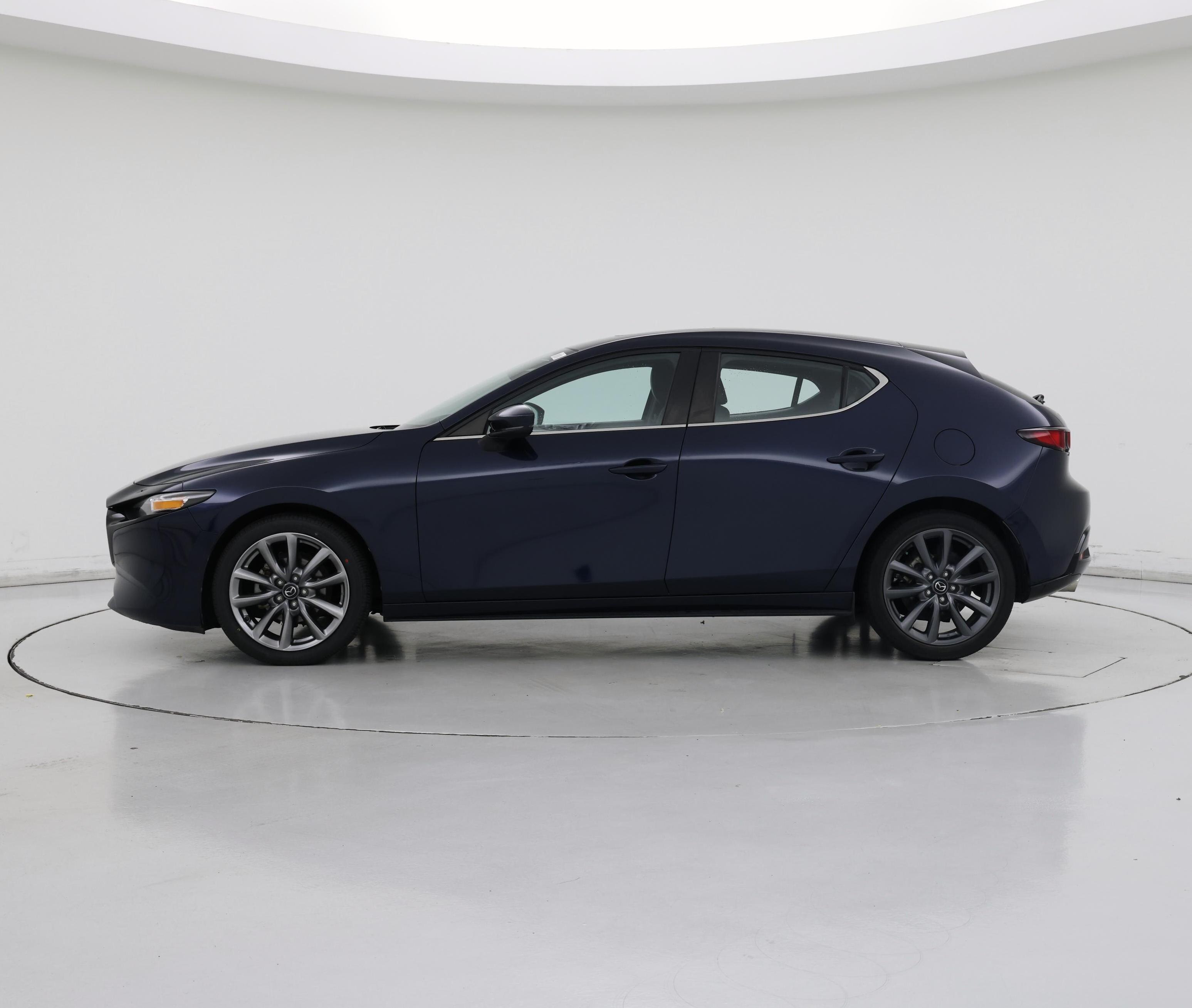 Thumbnail: 2021 Mazda Mazda3 - 3