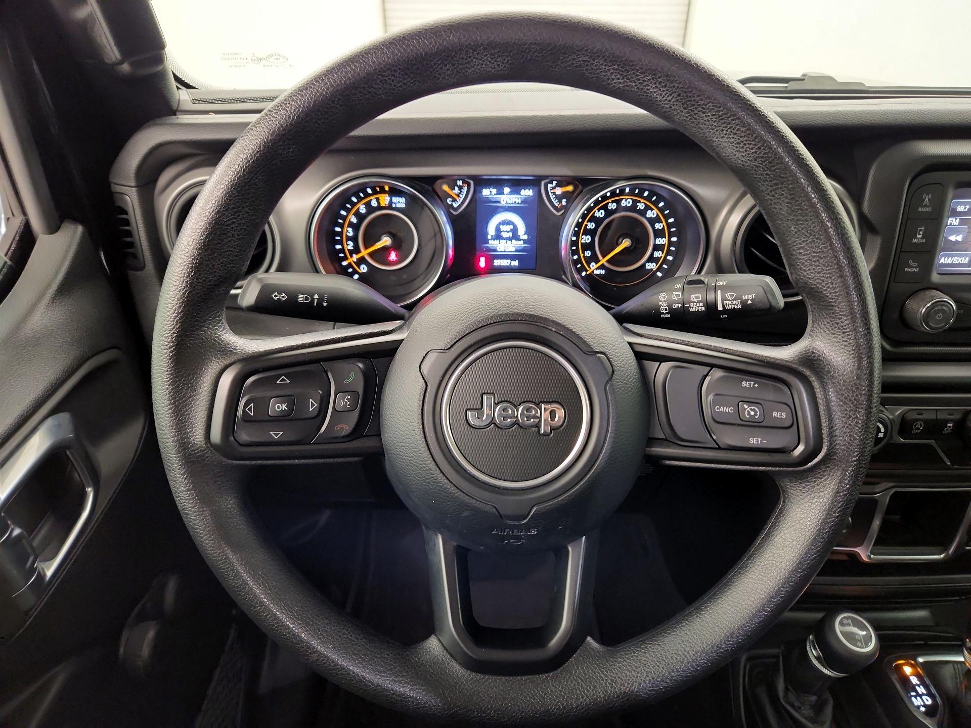 Thumbnail: 2021 Jeep Wrangler - 10