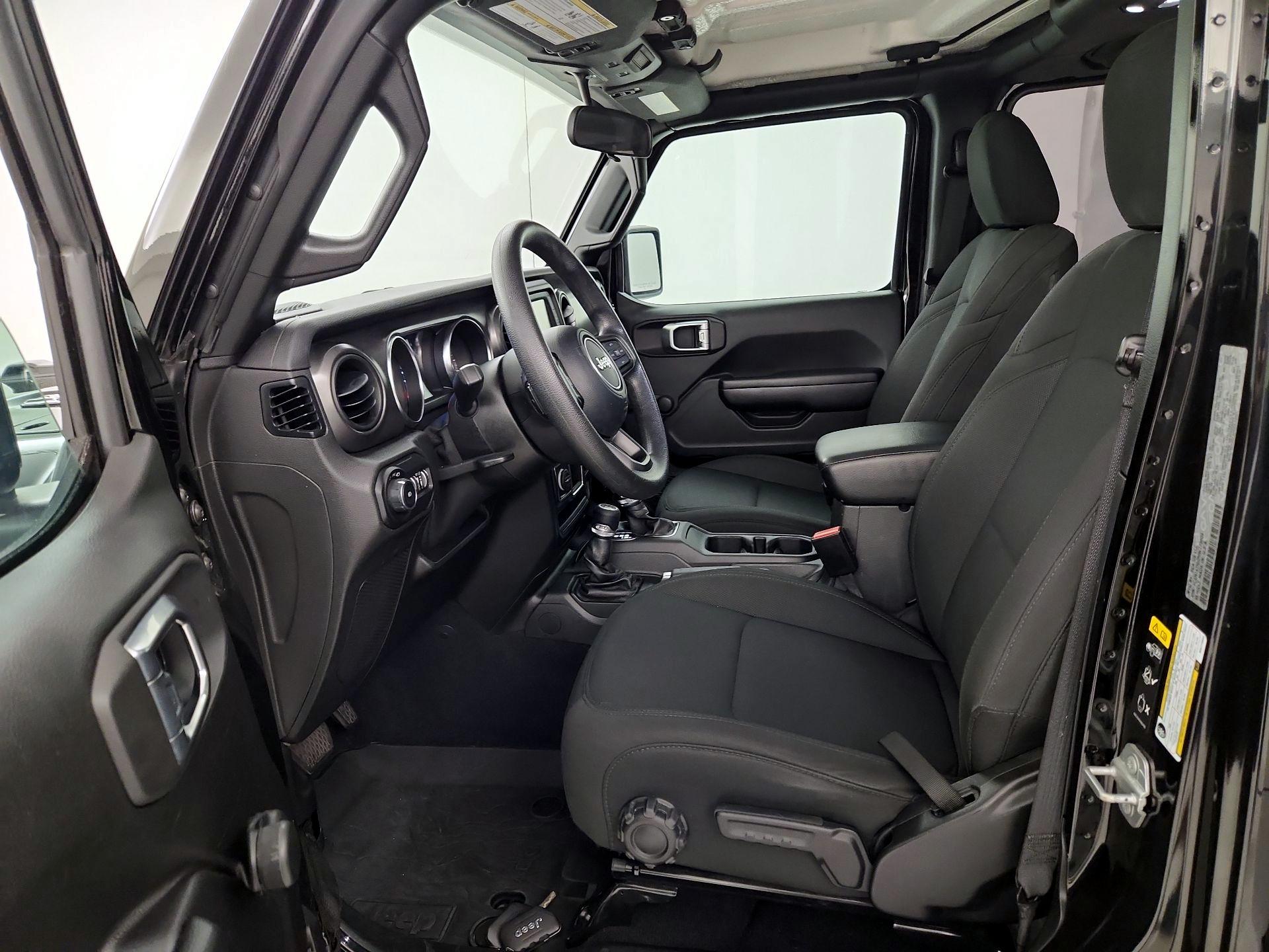 Thumbnail: 2021 Jeep Wrangler - 11