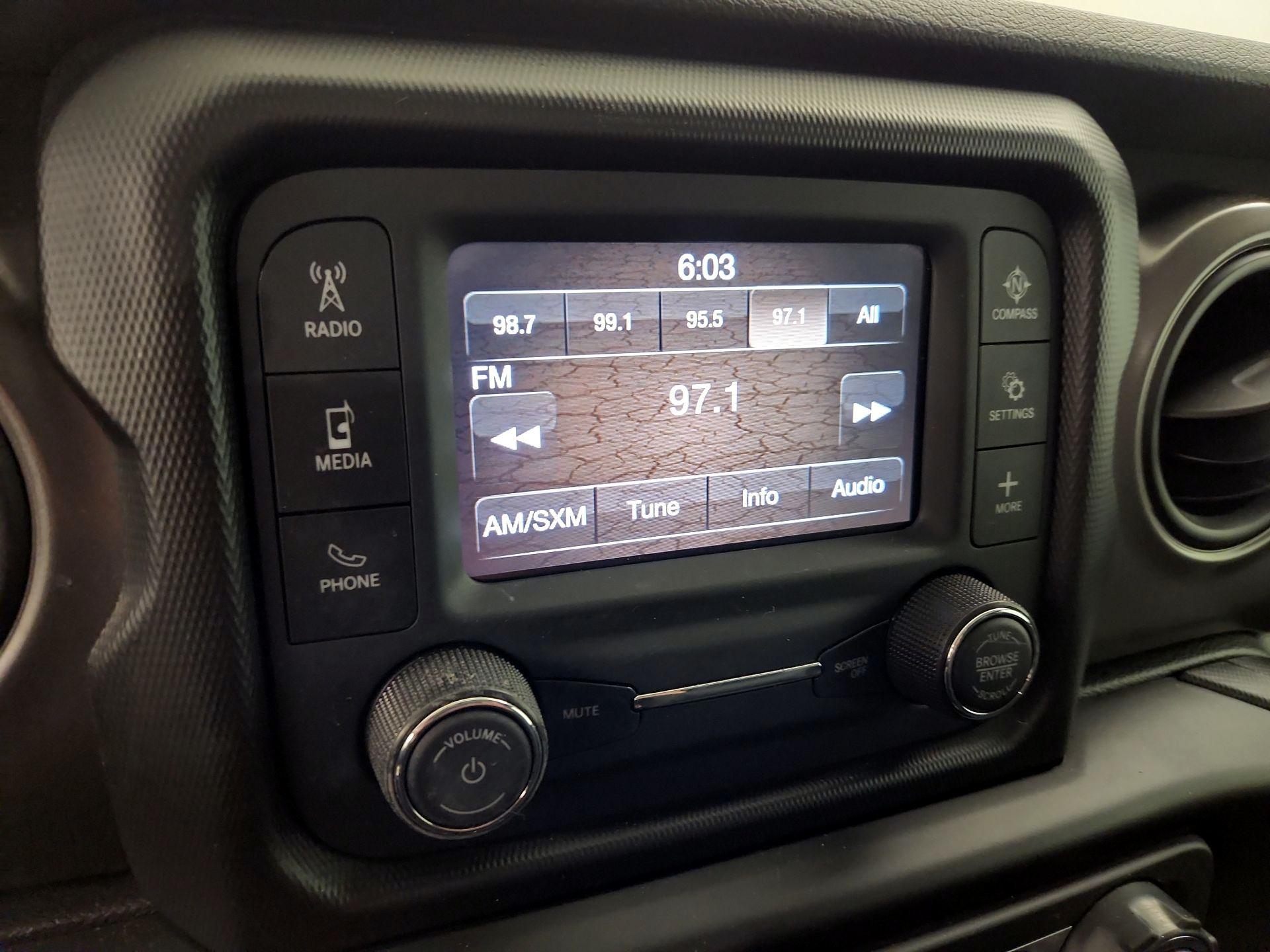 Thumbnail: 2021 Jeep Wrangler - 15
