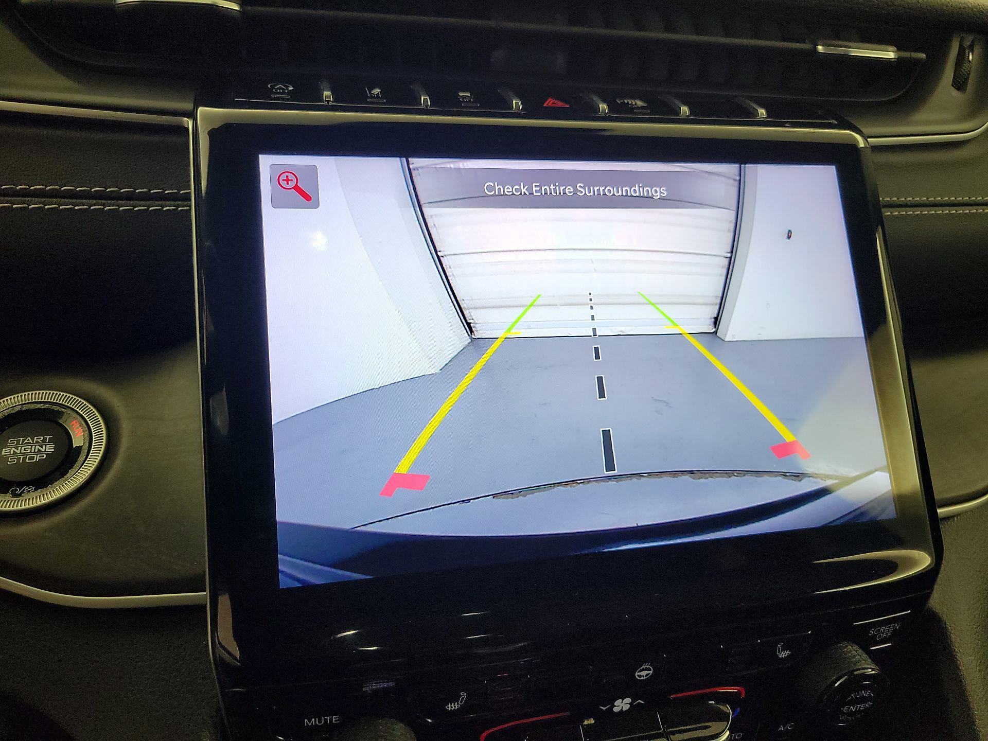 Thumbnail: 2023 Jeep Grand Cherokee - 14