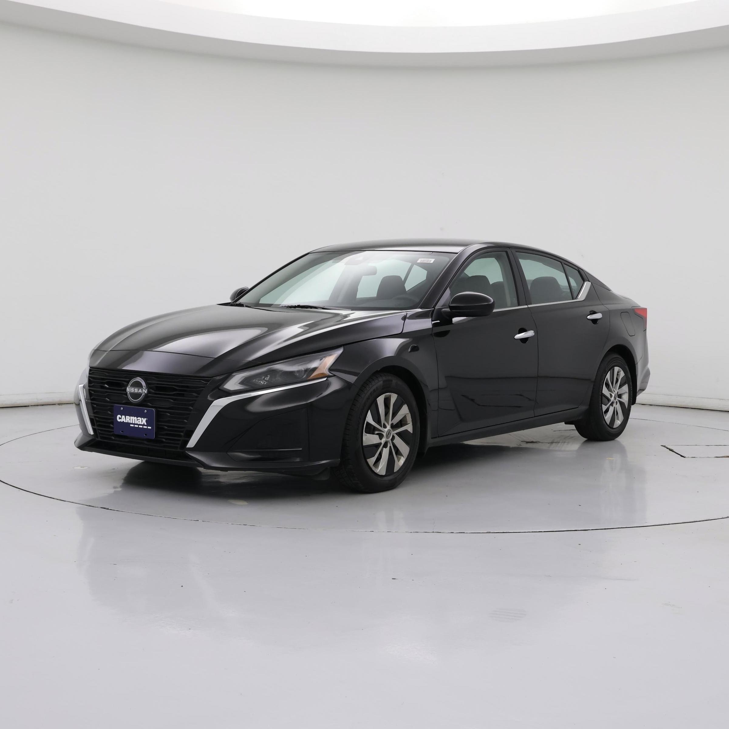 Thumbnail: 2023 Nissan Altima - 4