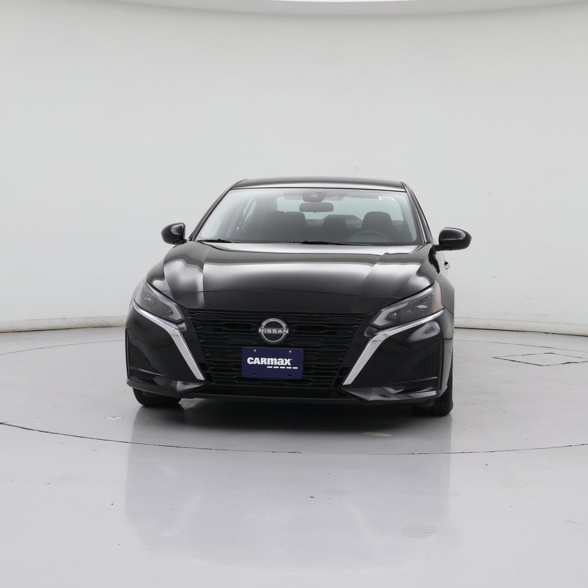 Thumbnail: 2023 Nissan Altima - 5
