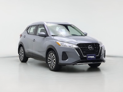 Gray 2024 Nissan Kicks SV