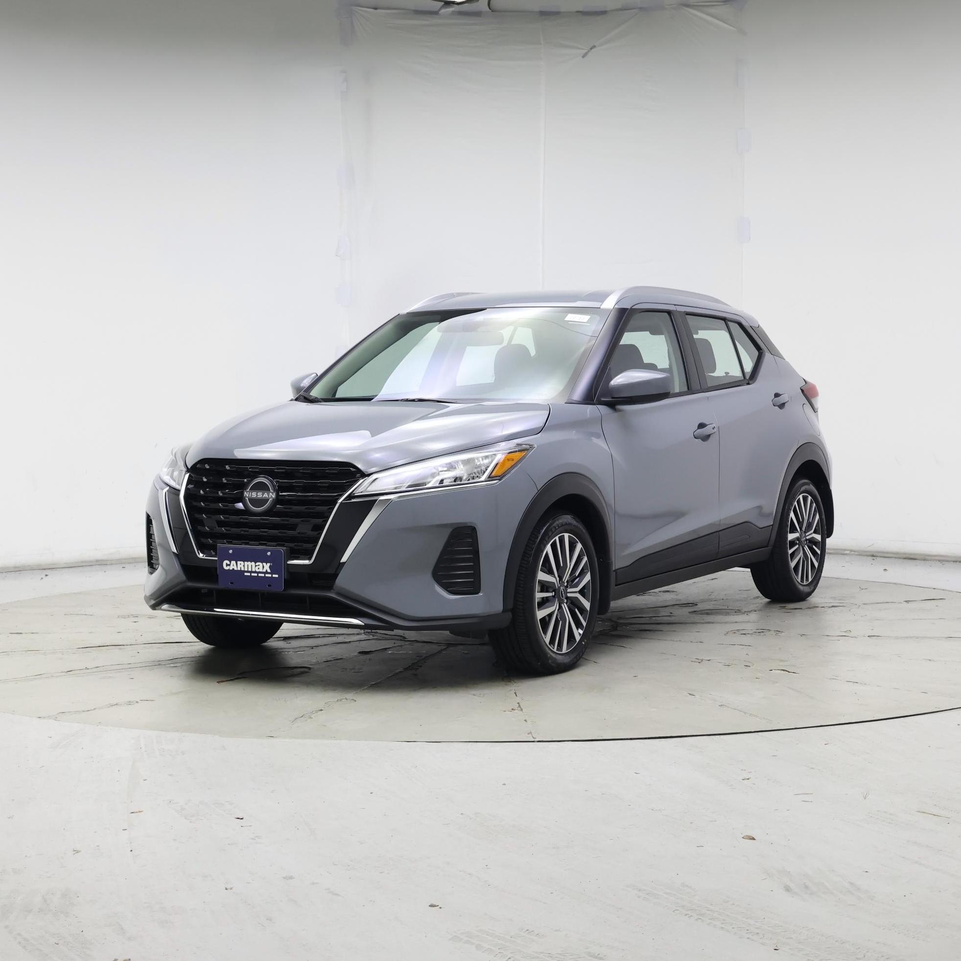 Thumbnail: 2024 Nissan Kicks - 4