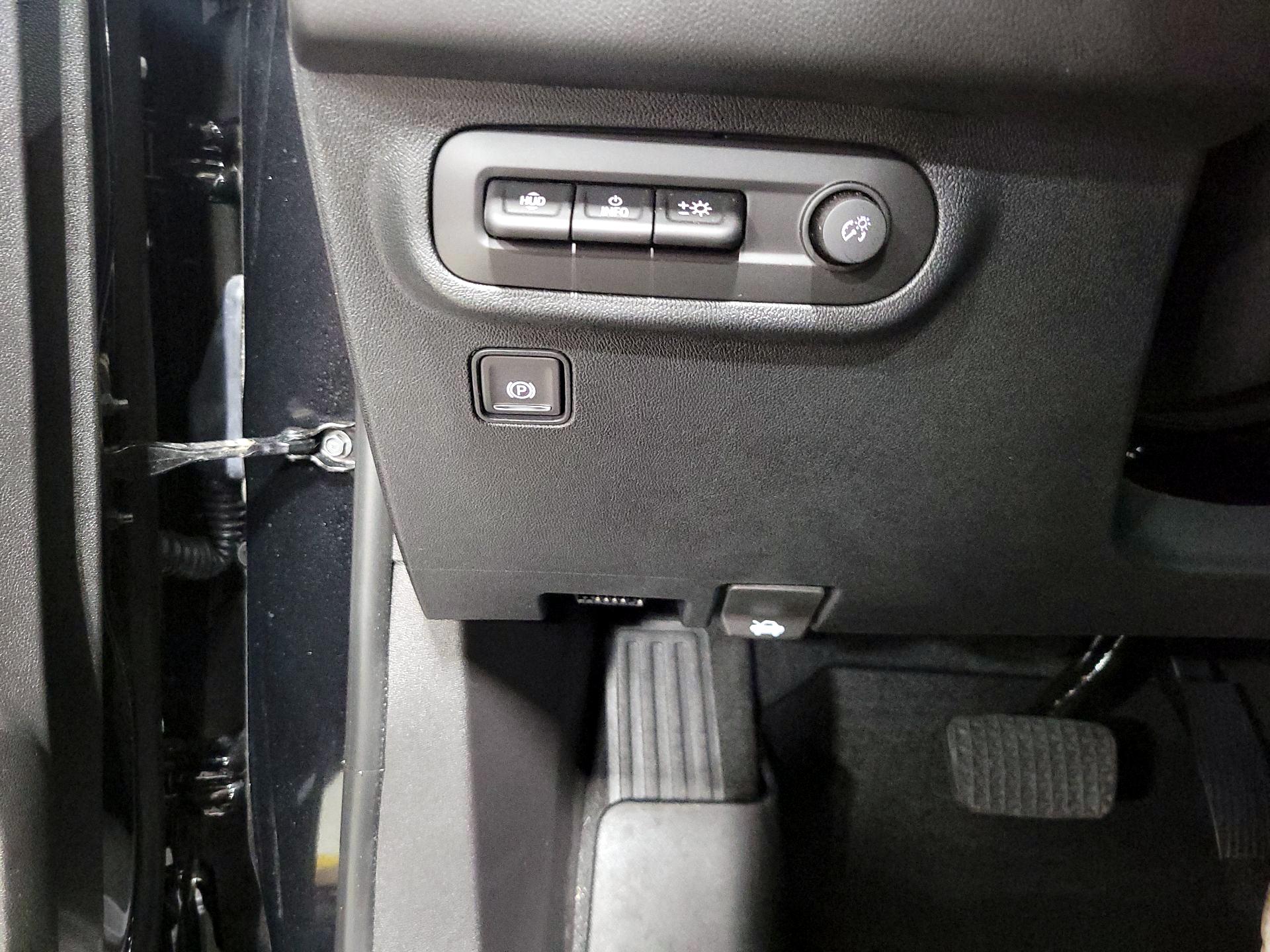 Thumbnail: 2024 GMC Terrain - 13