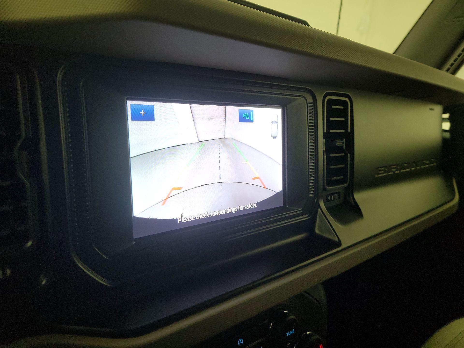 Thumbnail: 2022 Ford Bronco - 15