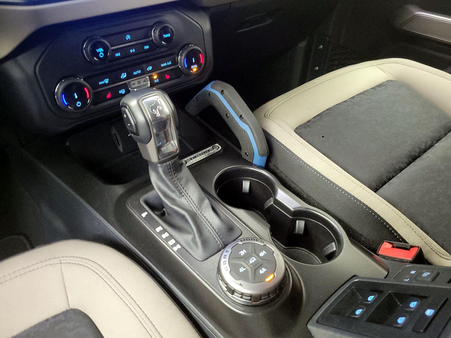 Thumbnail: 2022 Ford Bronco - 18