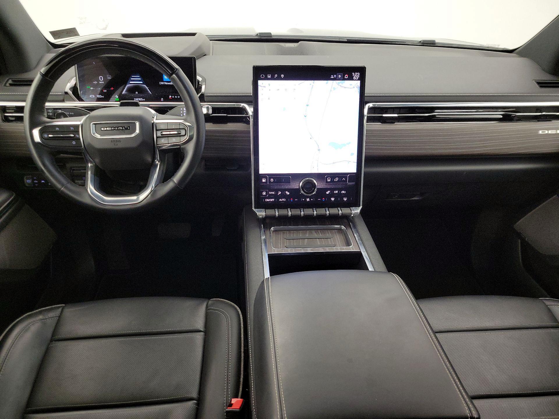 Thumbnail: 2025 GMC Sierra EV - 9