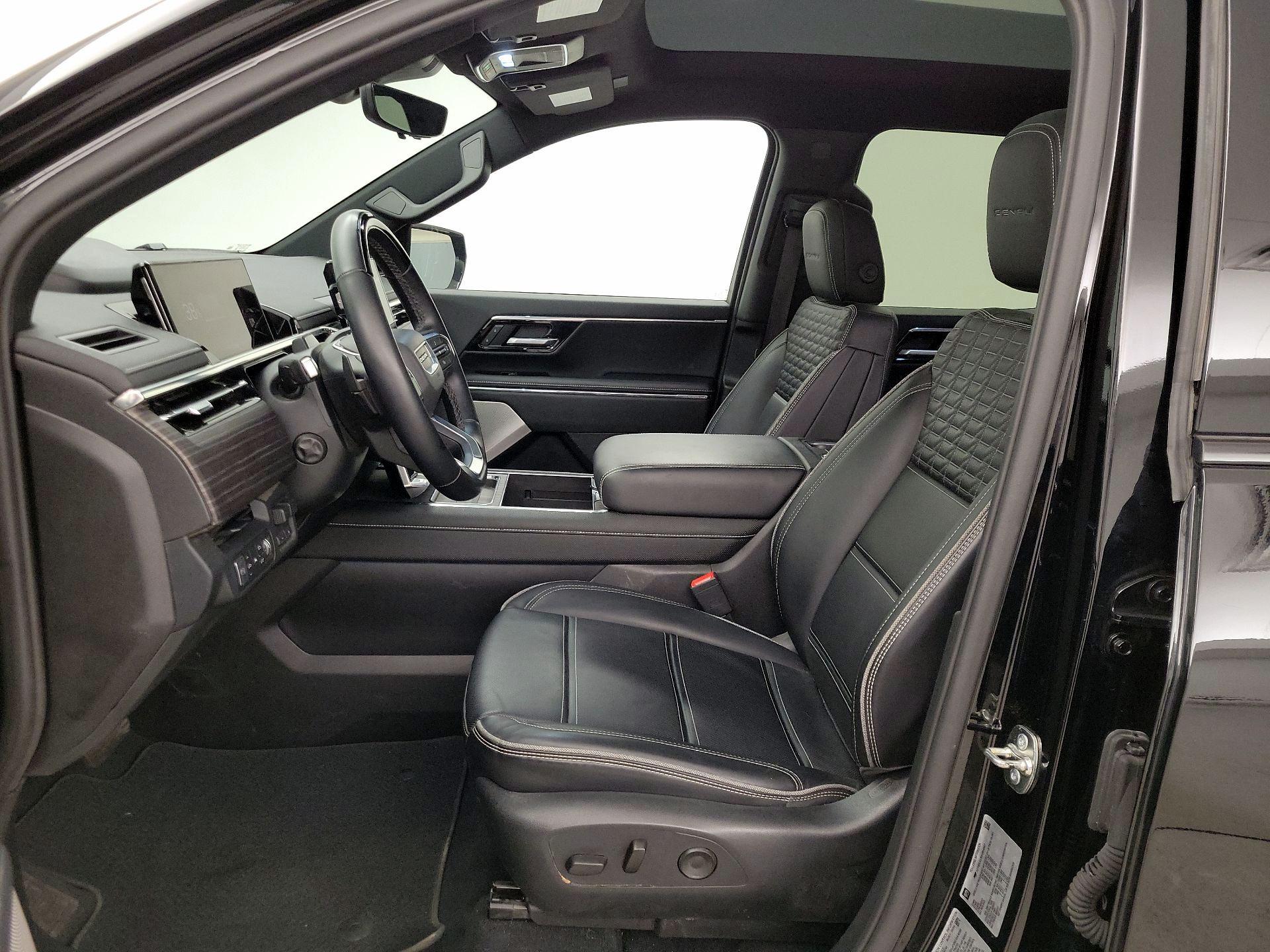 Thumbnail: 2025 GMC Sierra EV - 11