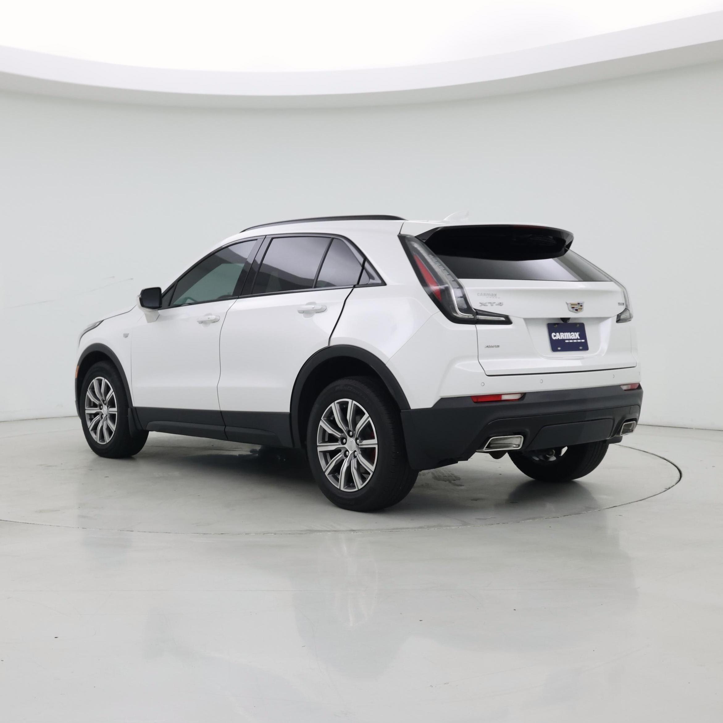 Thumbnail: 2021 Cadillac XT4 - 2