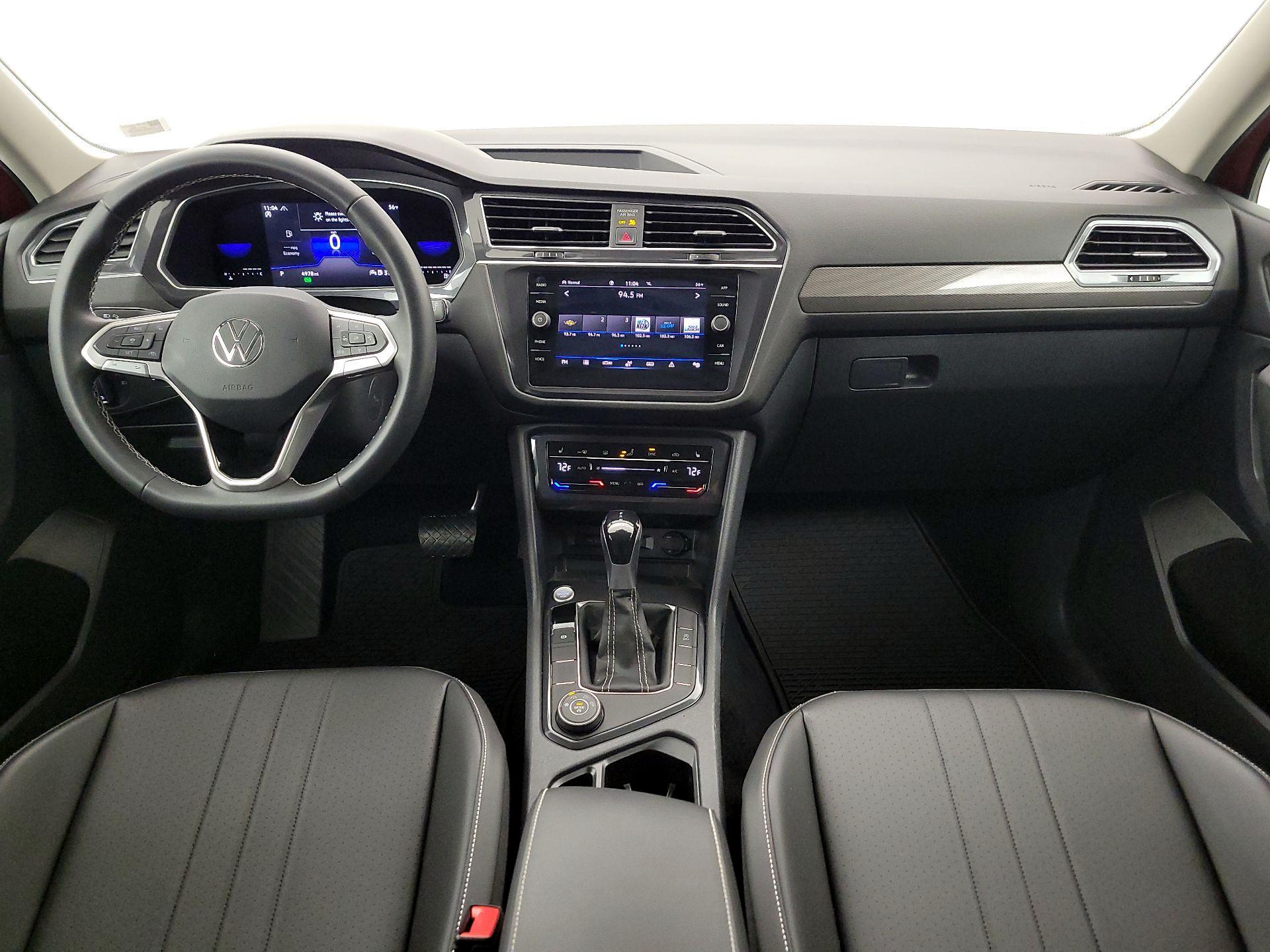 Thumbnail: 2022 Volkswagen Tiguan - 9