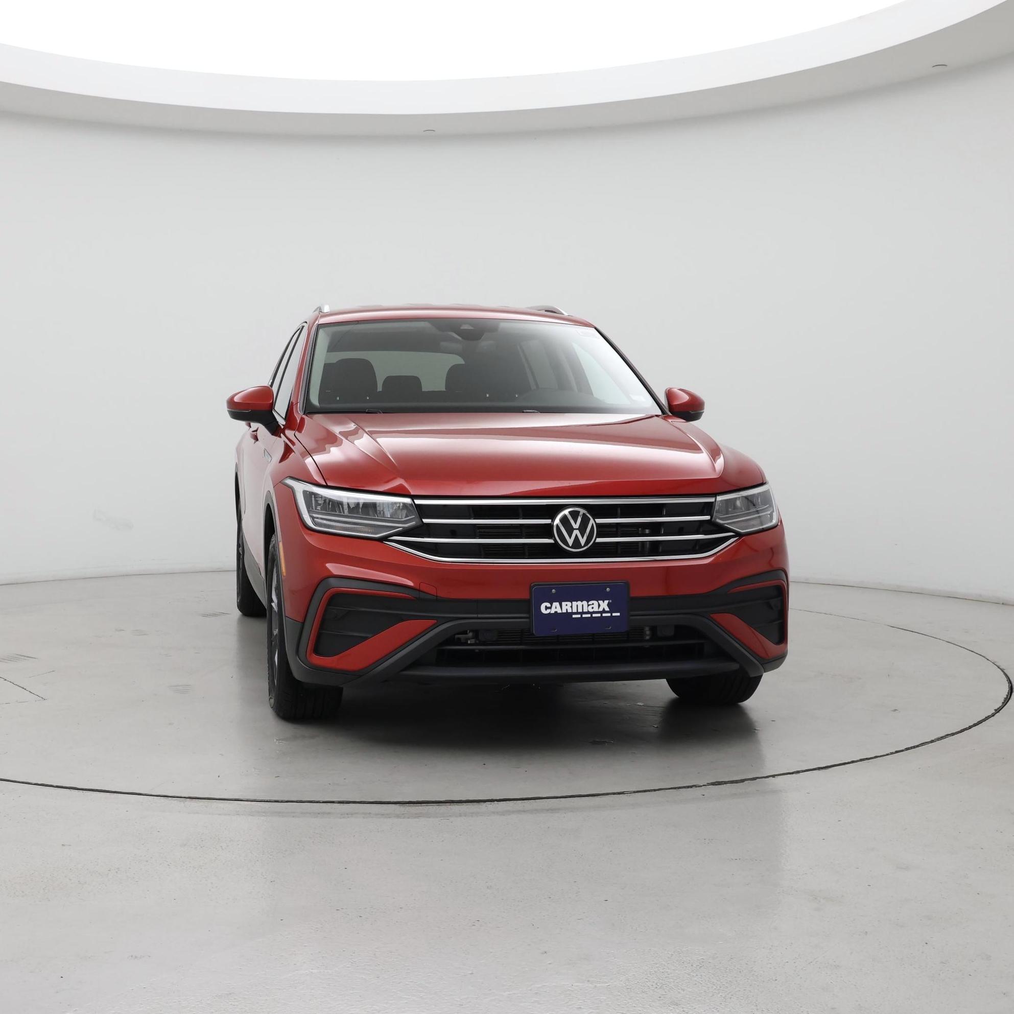 Thumbnail: 2022 Volkswagen Tiguan - 5