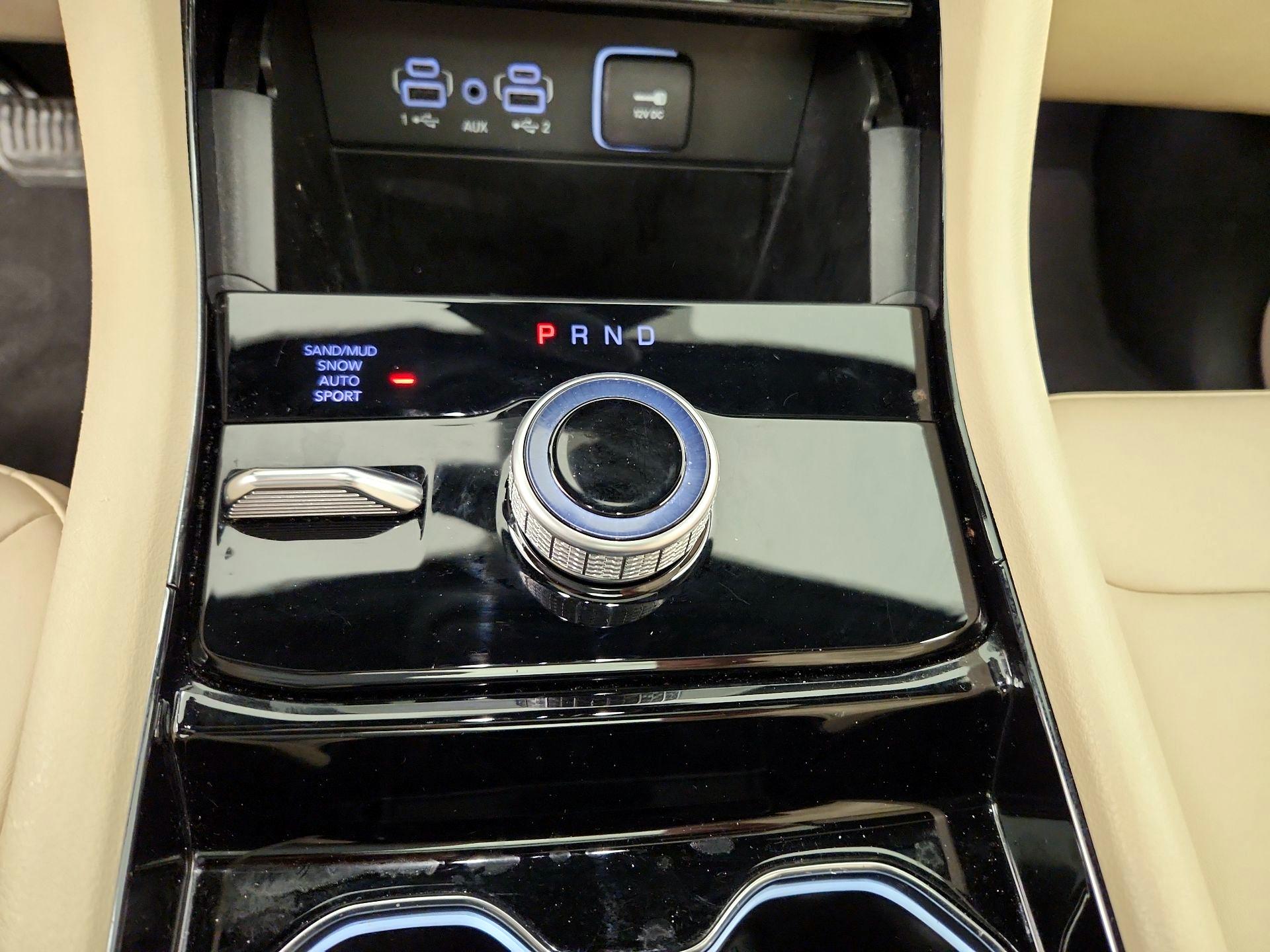 Thumbnail: 2023 Jeep Grand Cherokee - 18