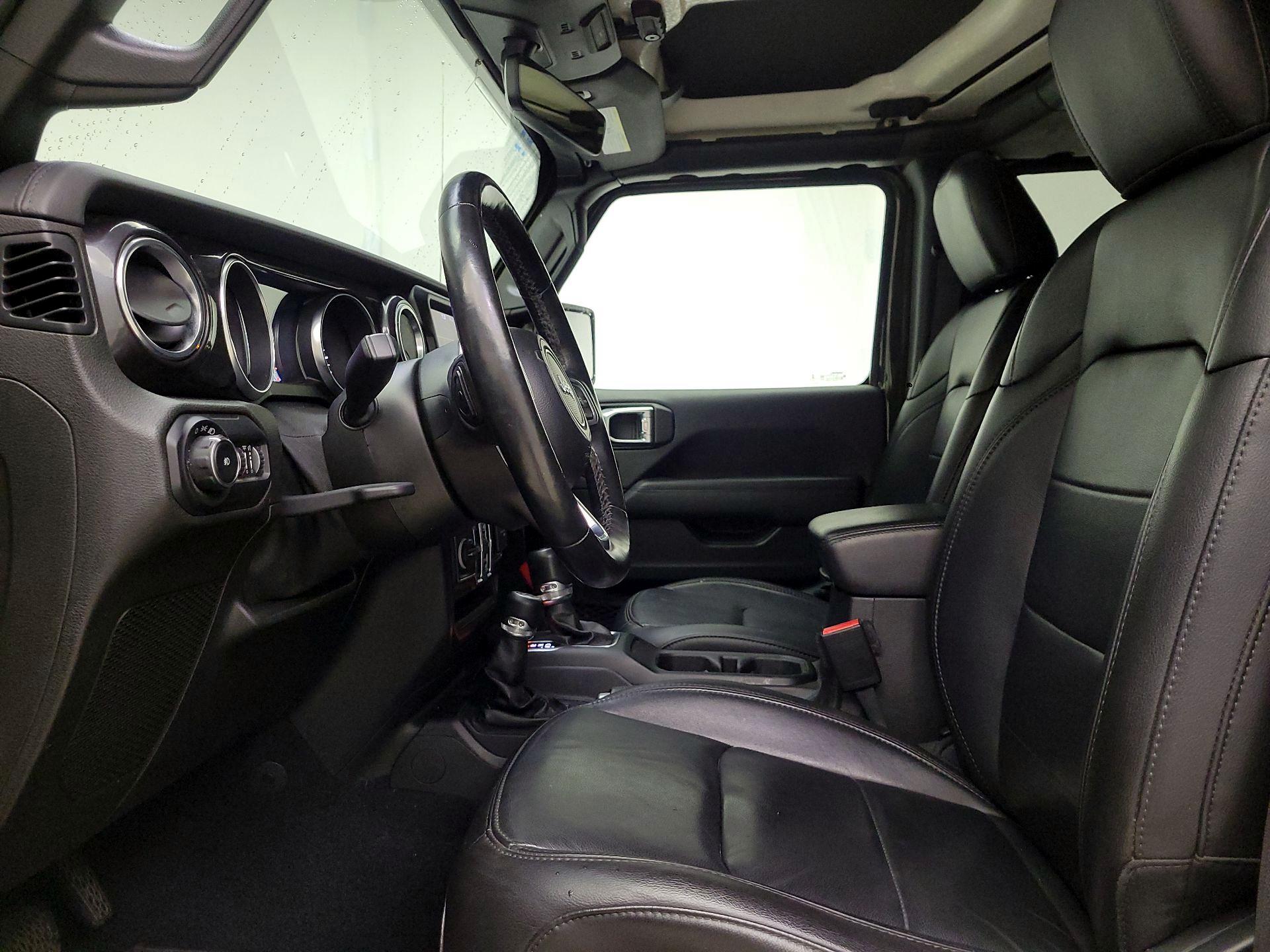 Thumbnail: 2021 Jeep Wrangler - 11