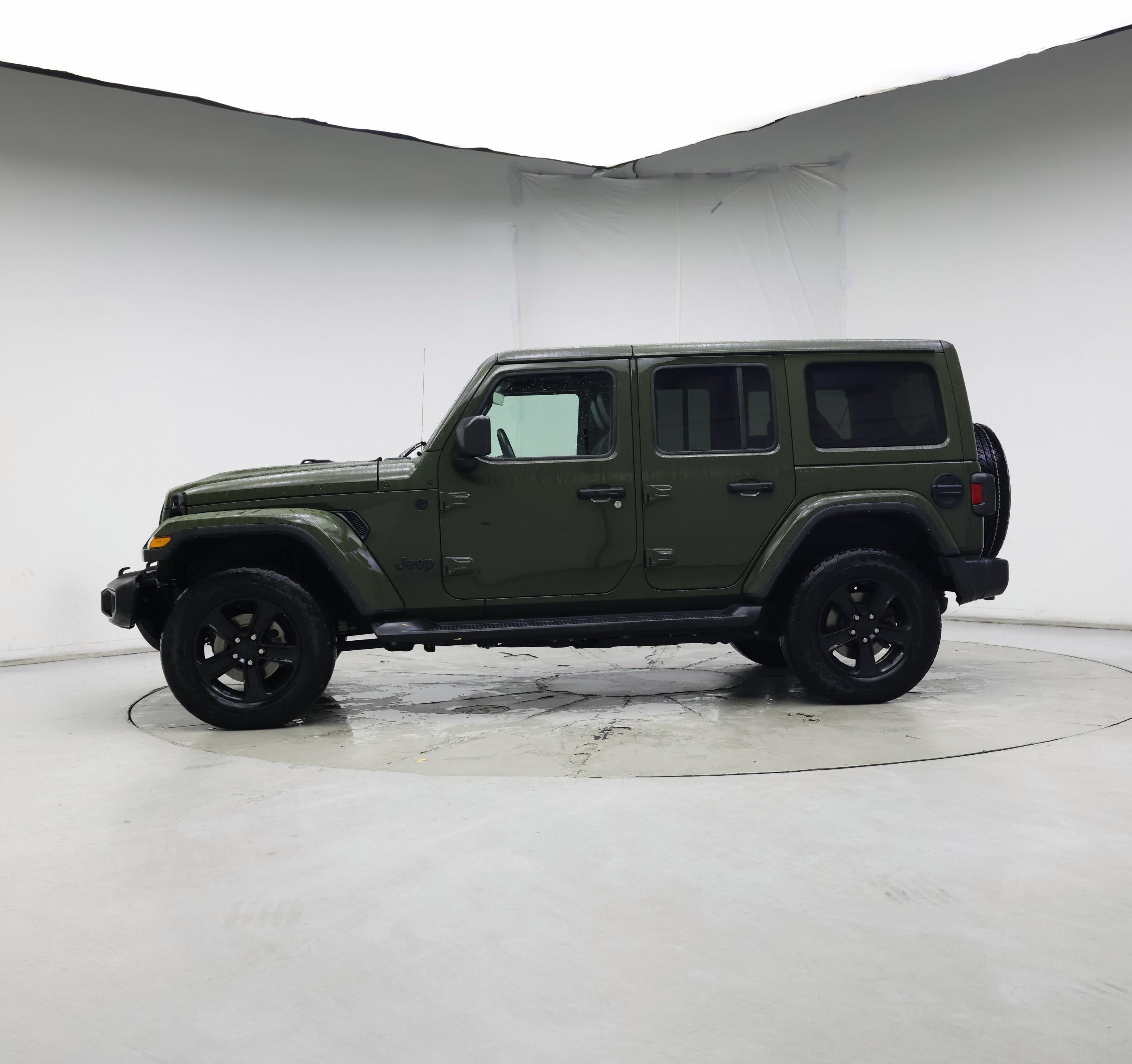 Thumbnail: 2021 Jeep Wrangler - 3