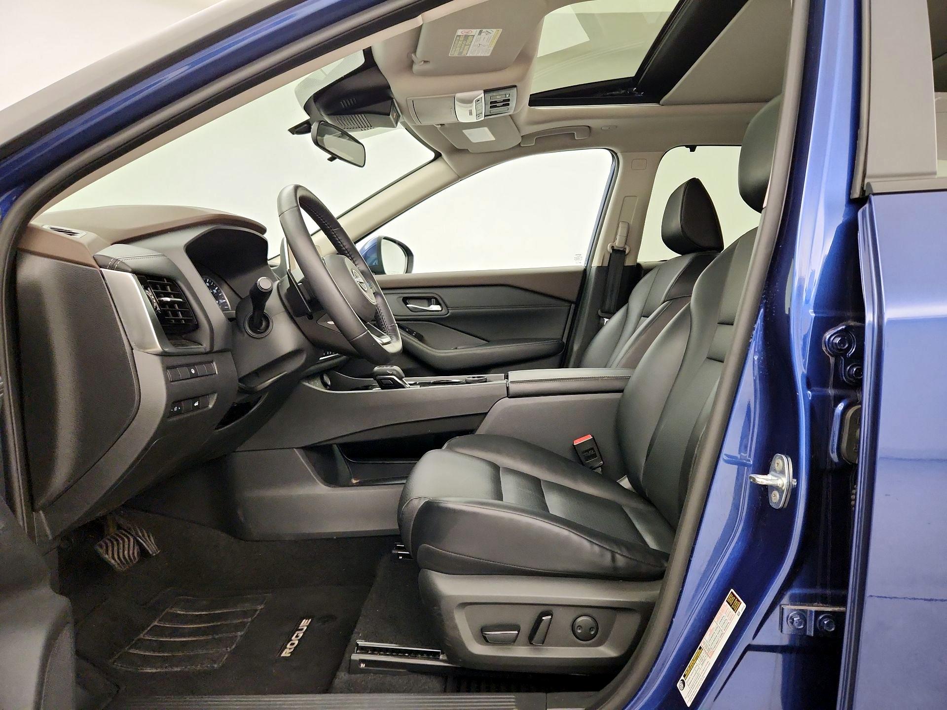 Thumbnail: 2023 Nissan Rogue - 11