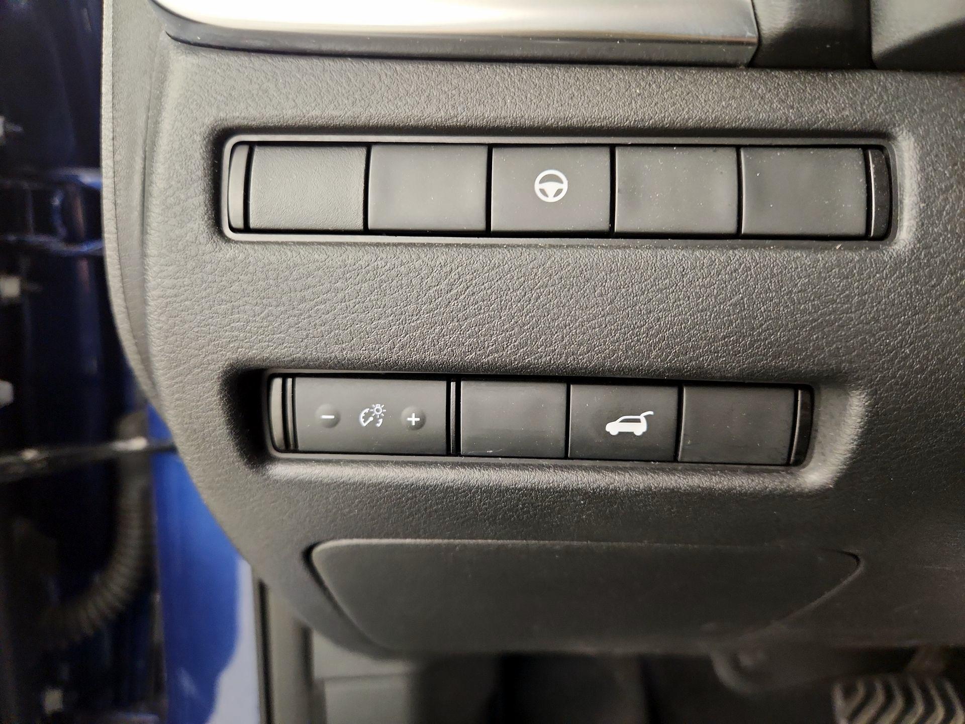 Thumbnail: 2023 Nissan Rogue - 13