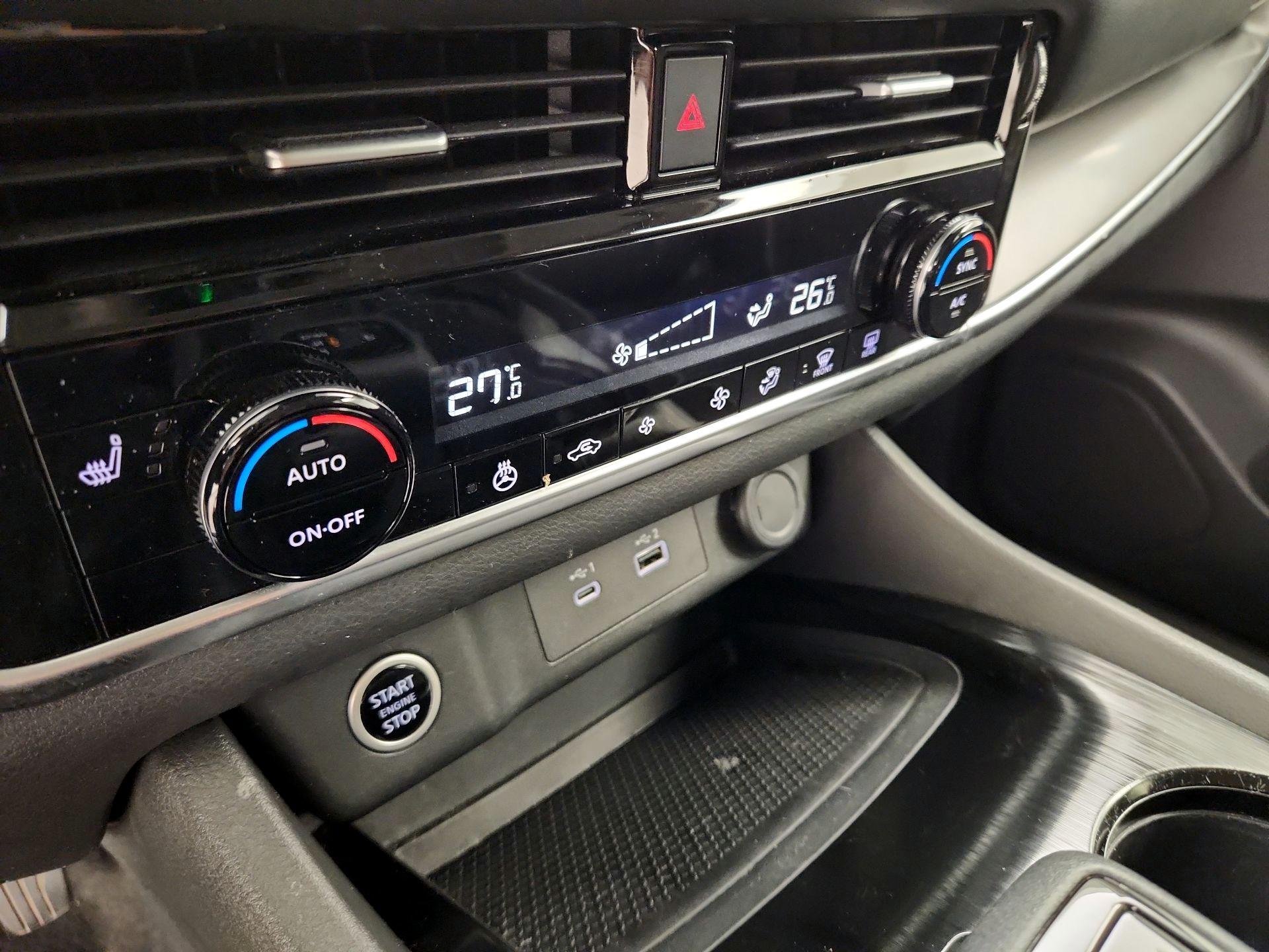 Thumbnail: 2023 Nissan Rogue - 16