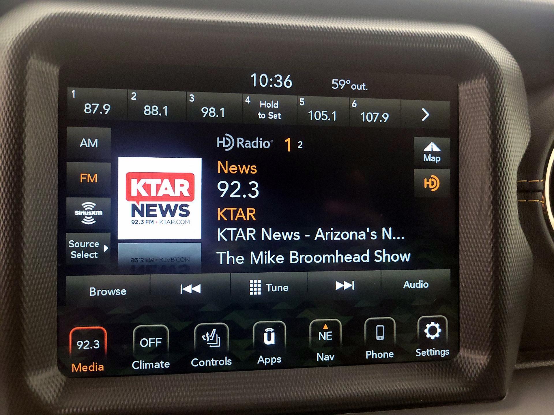 Thumbnail: 2021 Jeep Wrangler - 16