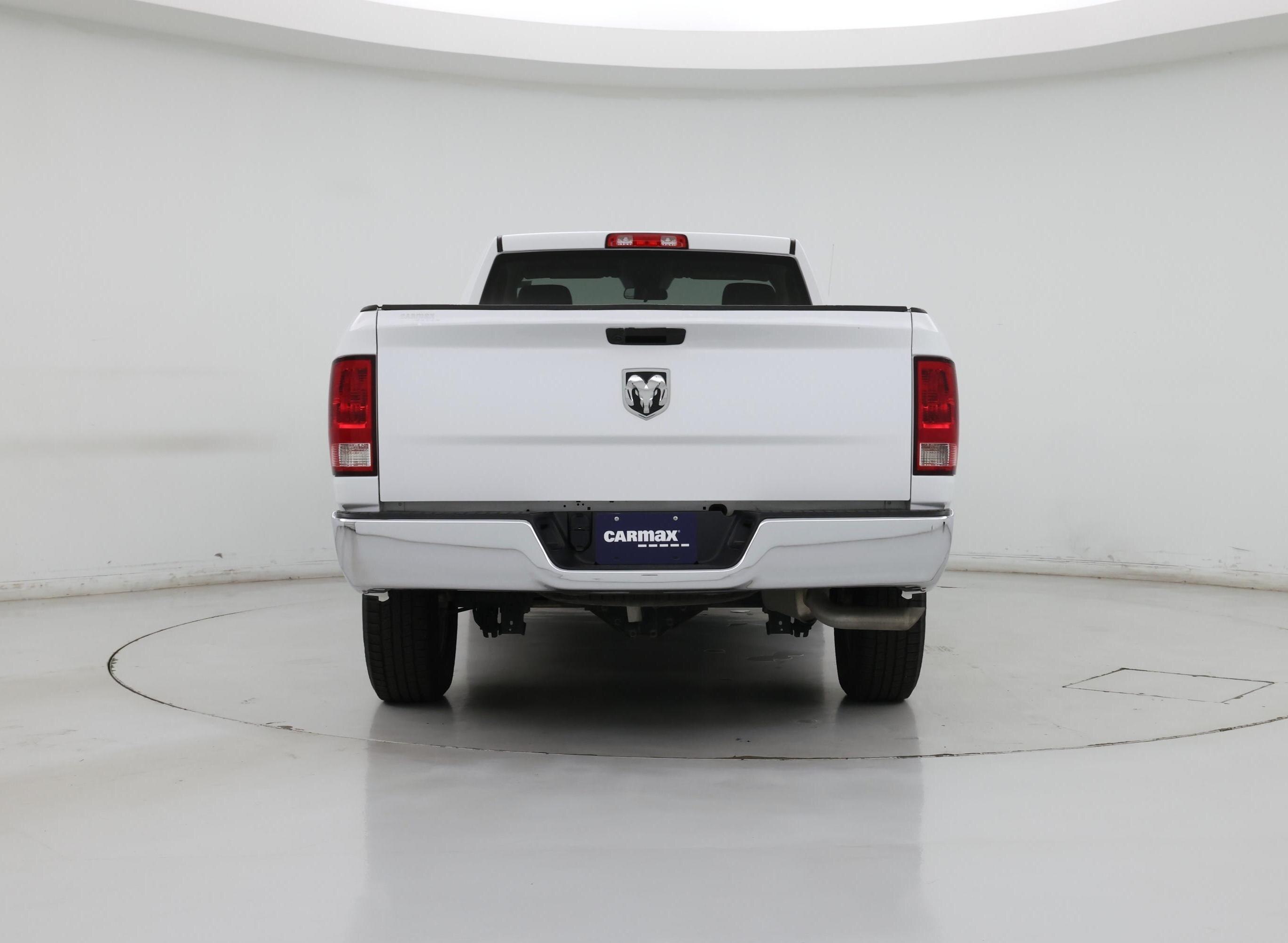 Thumbnail: 2020 RAM 1500 Classic - 6