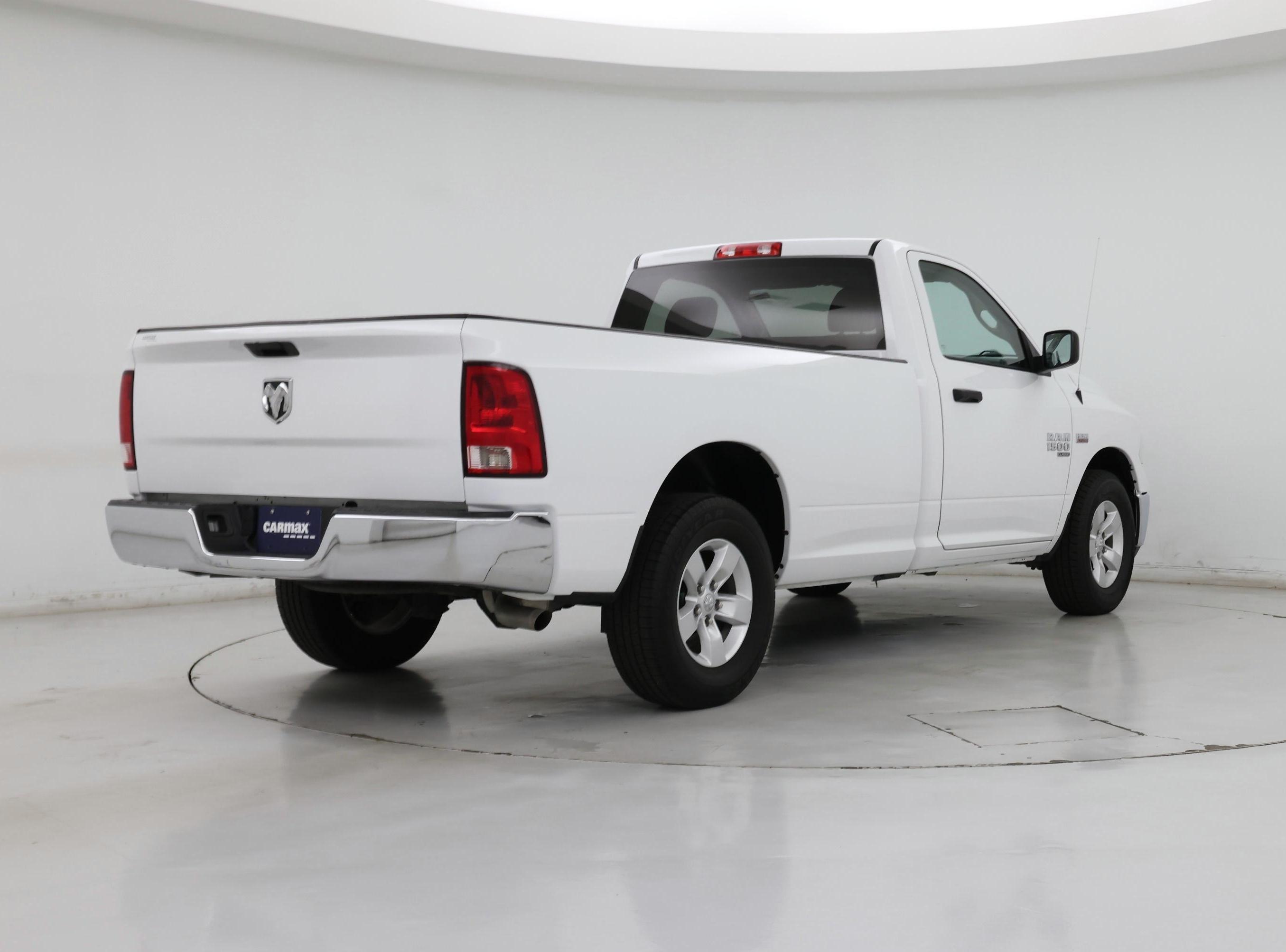 Thumbnail: 2020 RAM 1500 Classic - 8