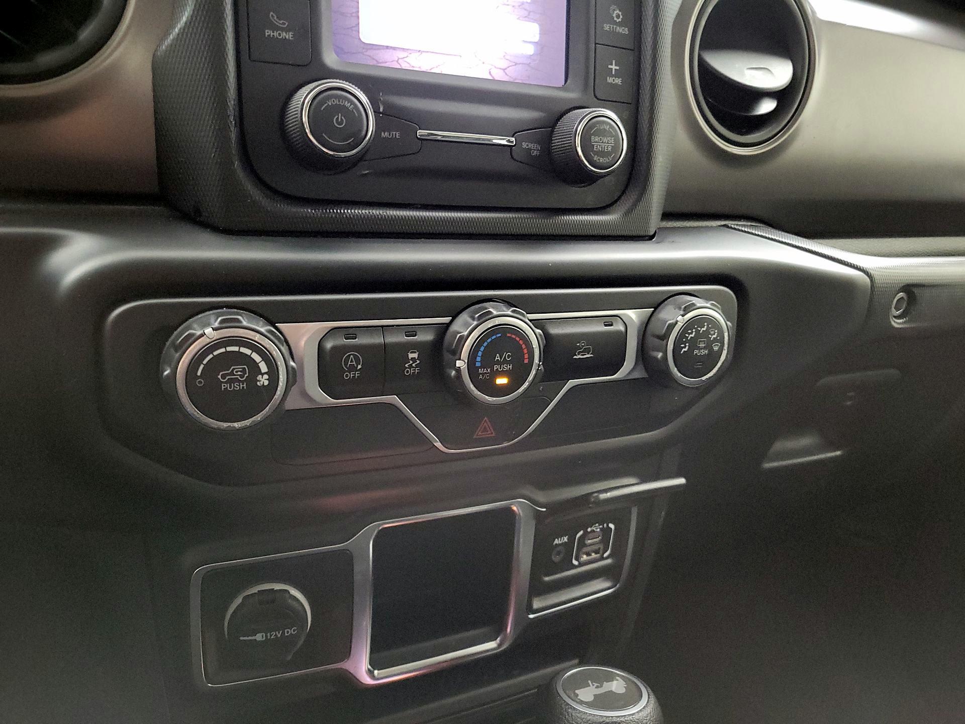 Thumbnail: 2021 Jeep Wrangler - 16