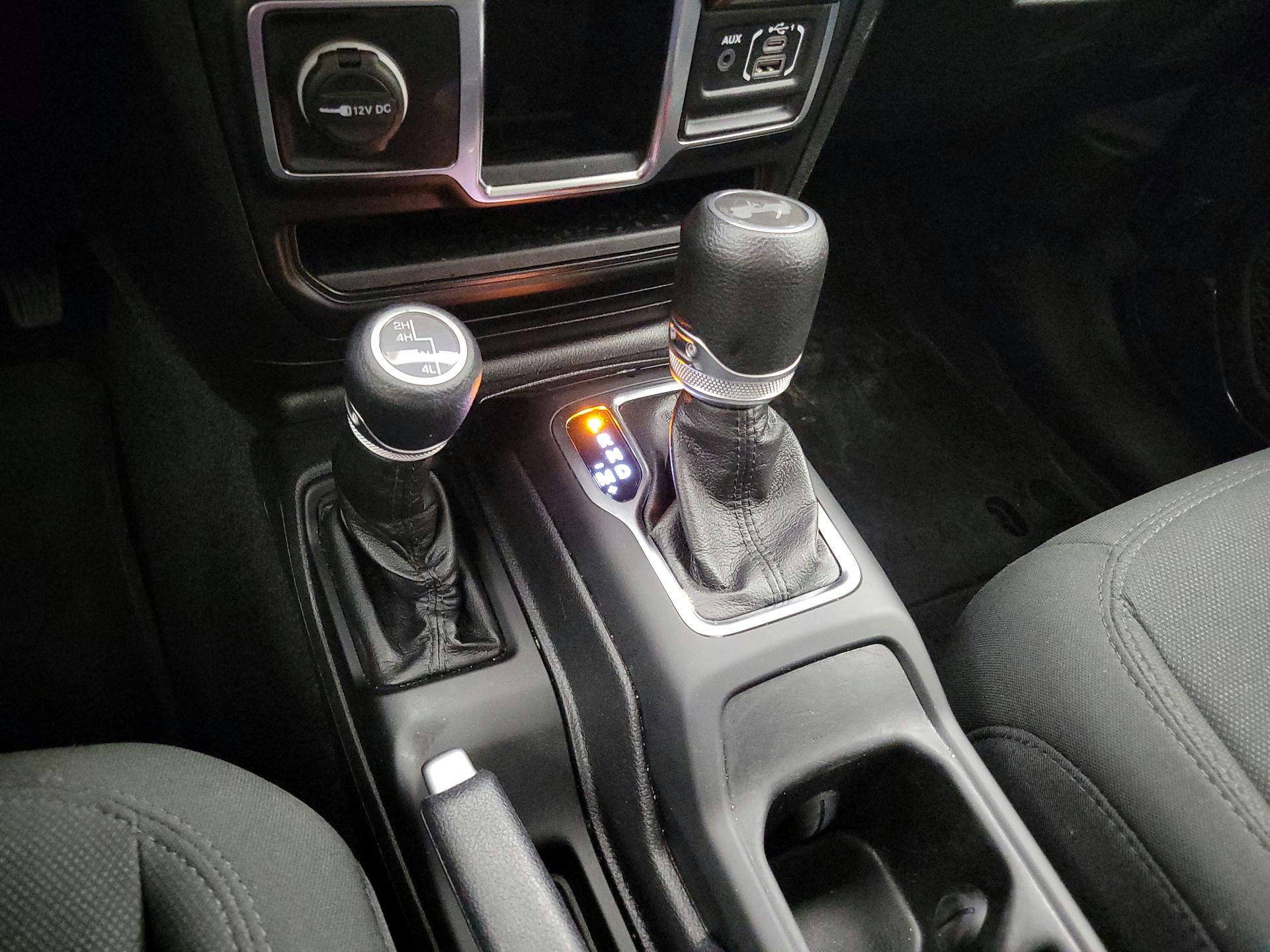 Thumbnail: 2021 Jeep Wrangler - 17