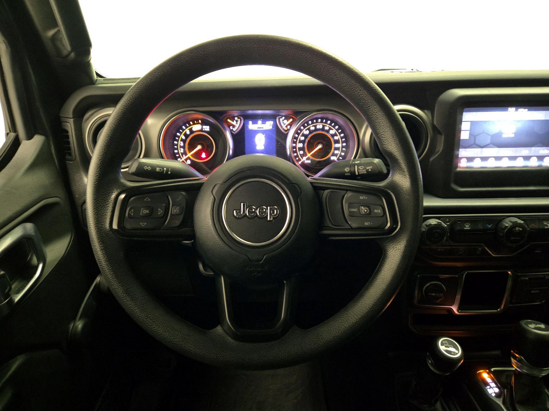 Thumbnail: 2023 Jeep Wrangler - 10