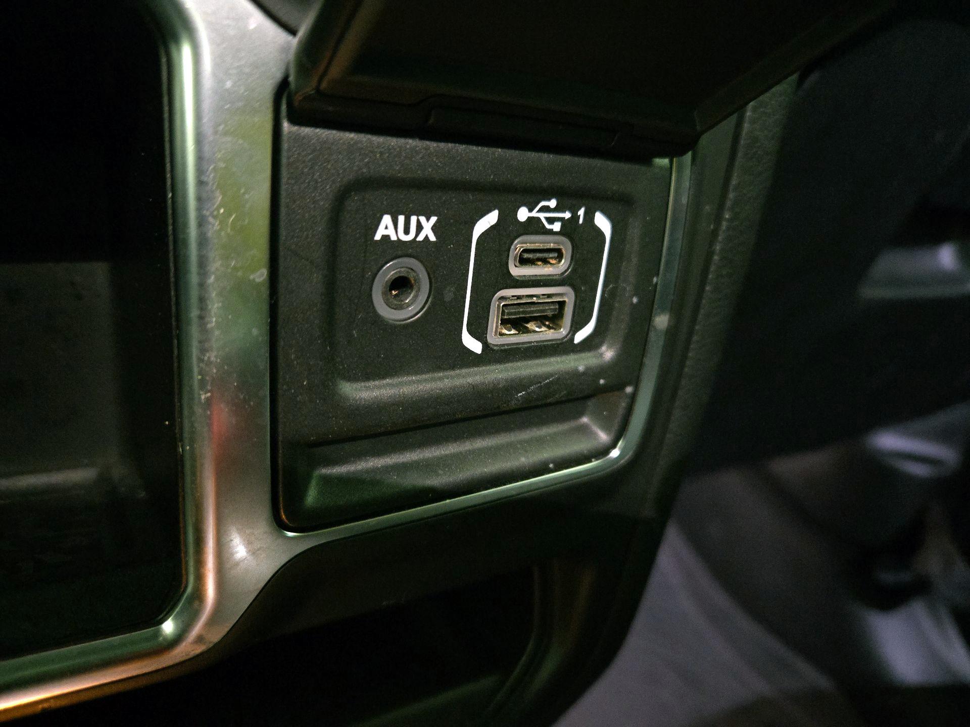 Thumbnail: 2023 Jeep Wrangler - 16