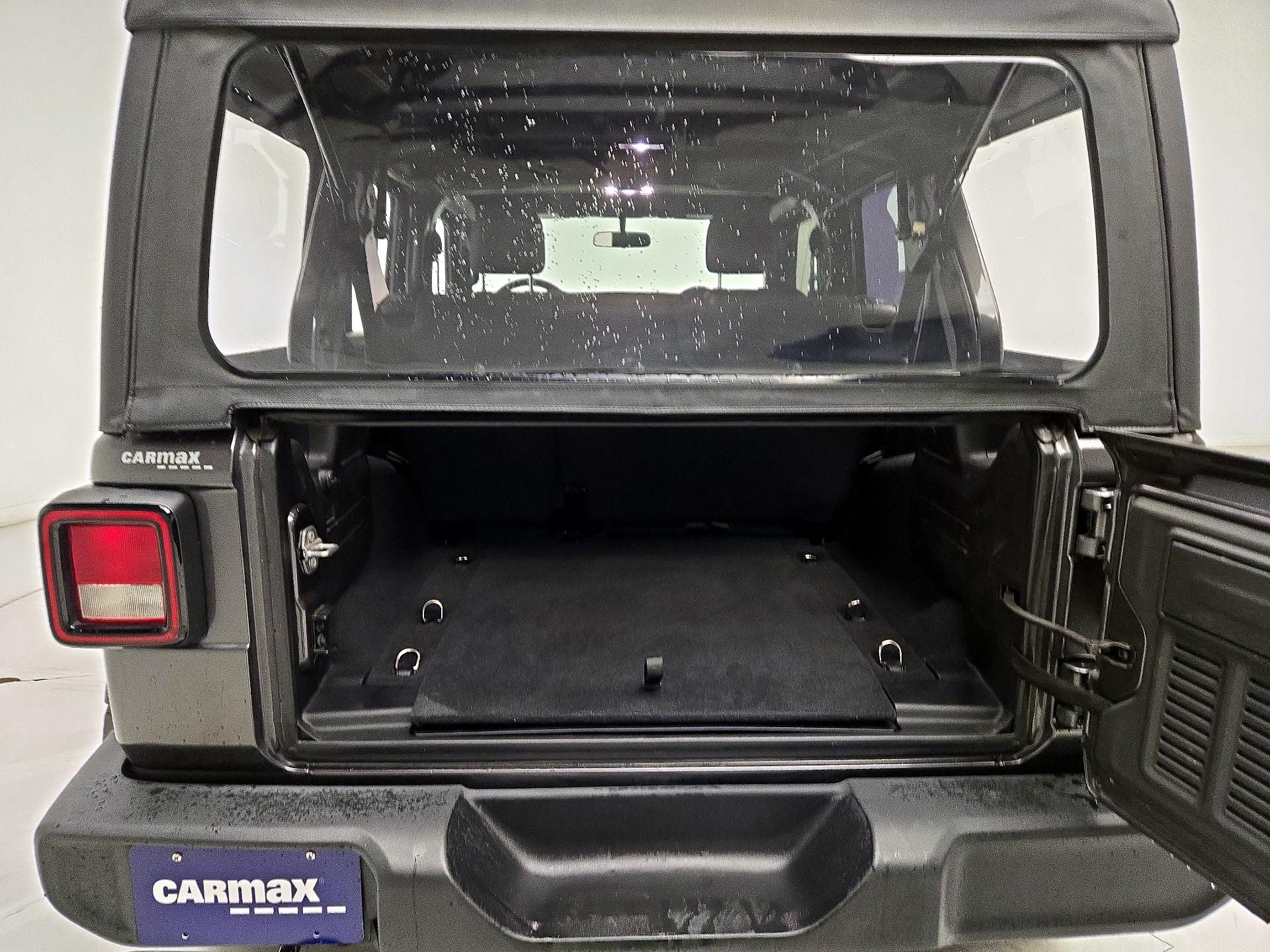 Thumbnail: 2023 Jeep Wrangler - 20