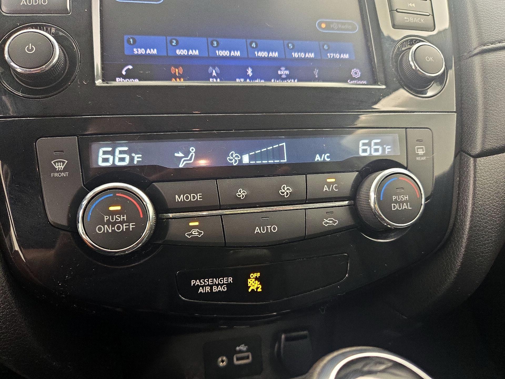 Thumbnail: 2020 Nissan Rogue - 16