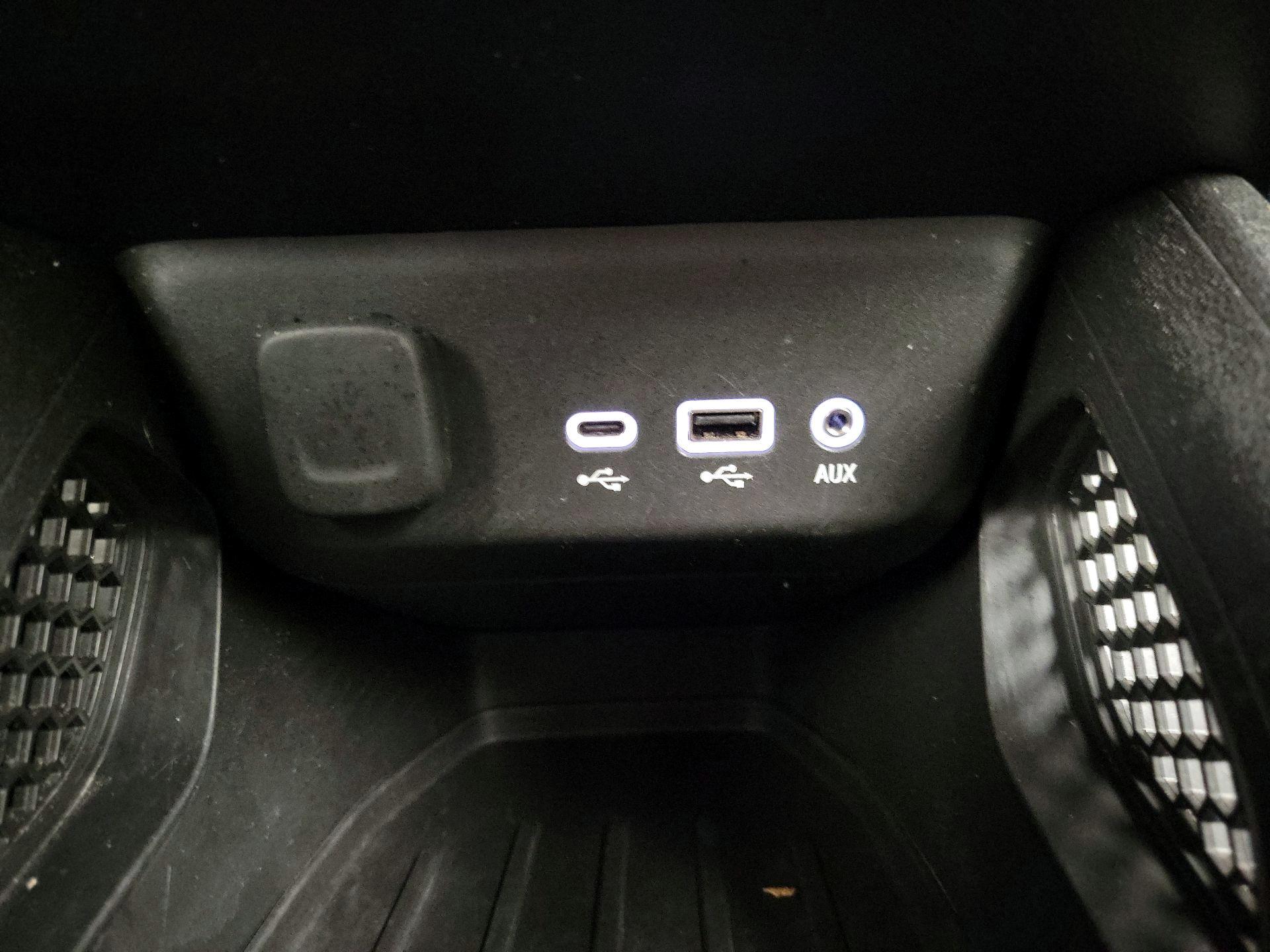 Thumbnail: 2021 Chevrolet TrailBlazer - 18