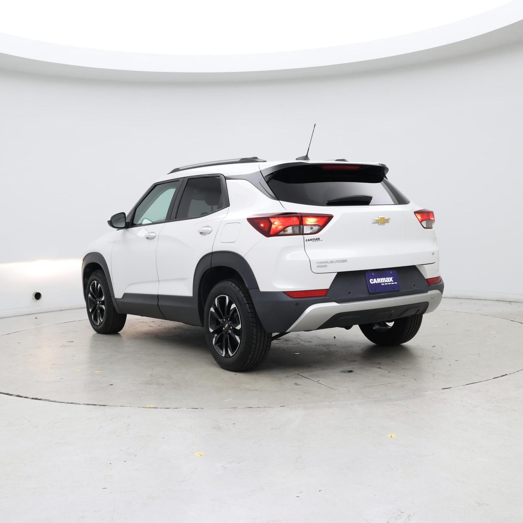 Thumbnail: 2021 Chevrolet TrailBlazer - 2