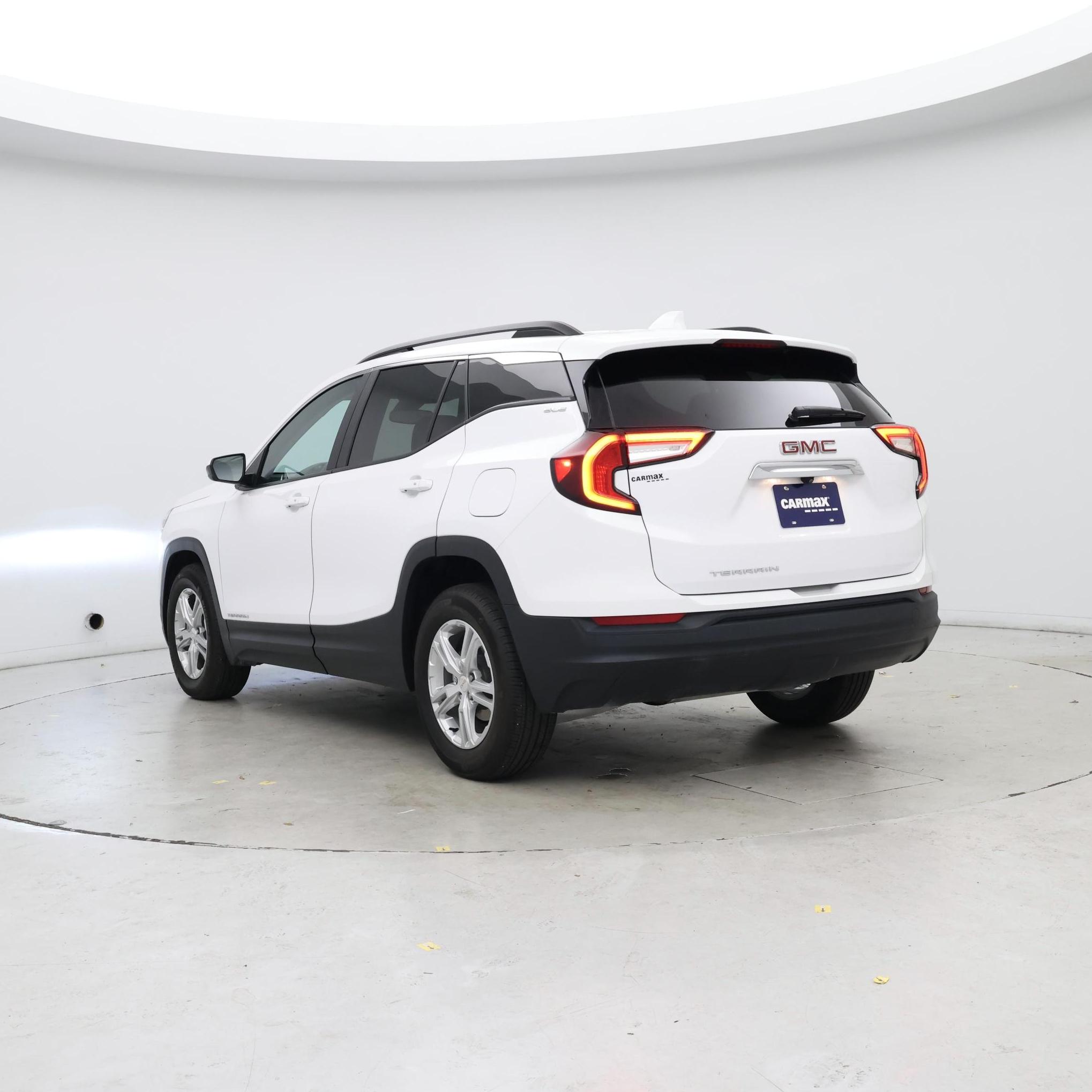 Thumbnail: 2022 GMC Terrain - 2