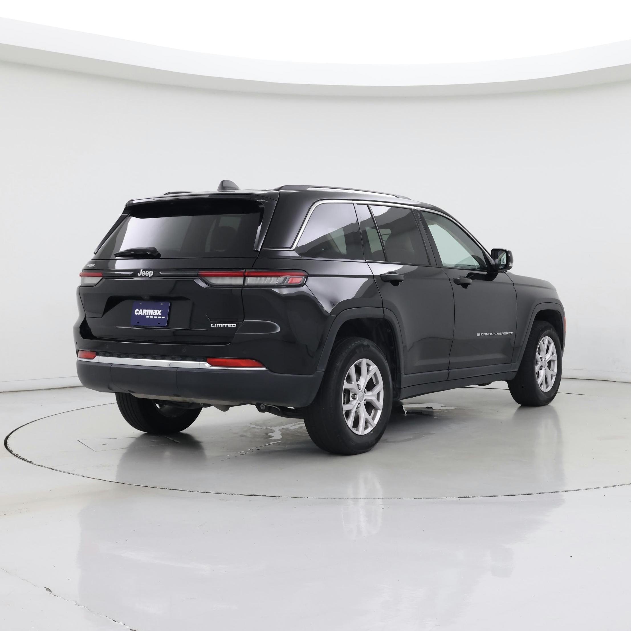 Thumbnail: 2022 Jeep Grand Cherokee - 8
