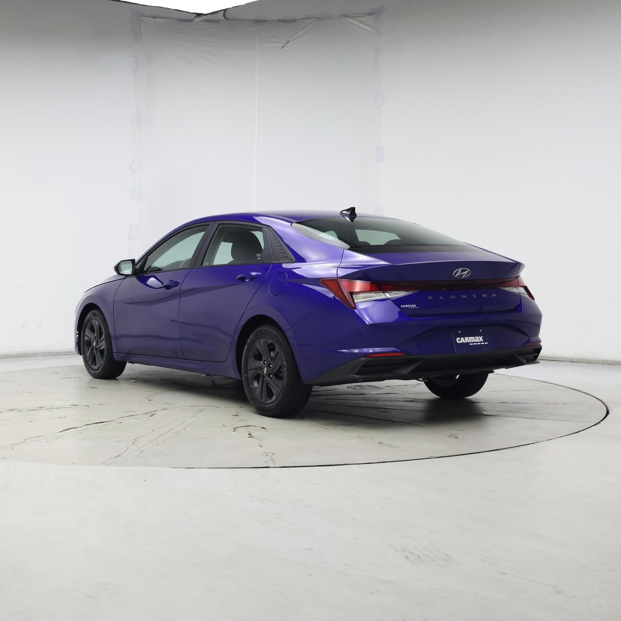 Thumbnail: 2021 Hyundai Elantra - 2