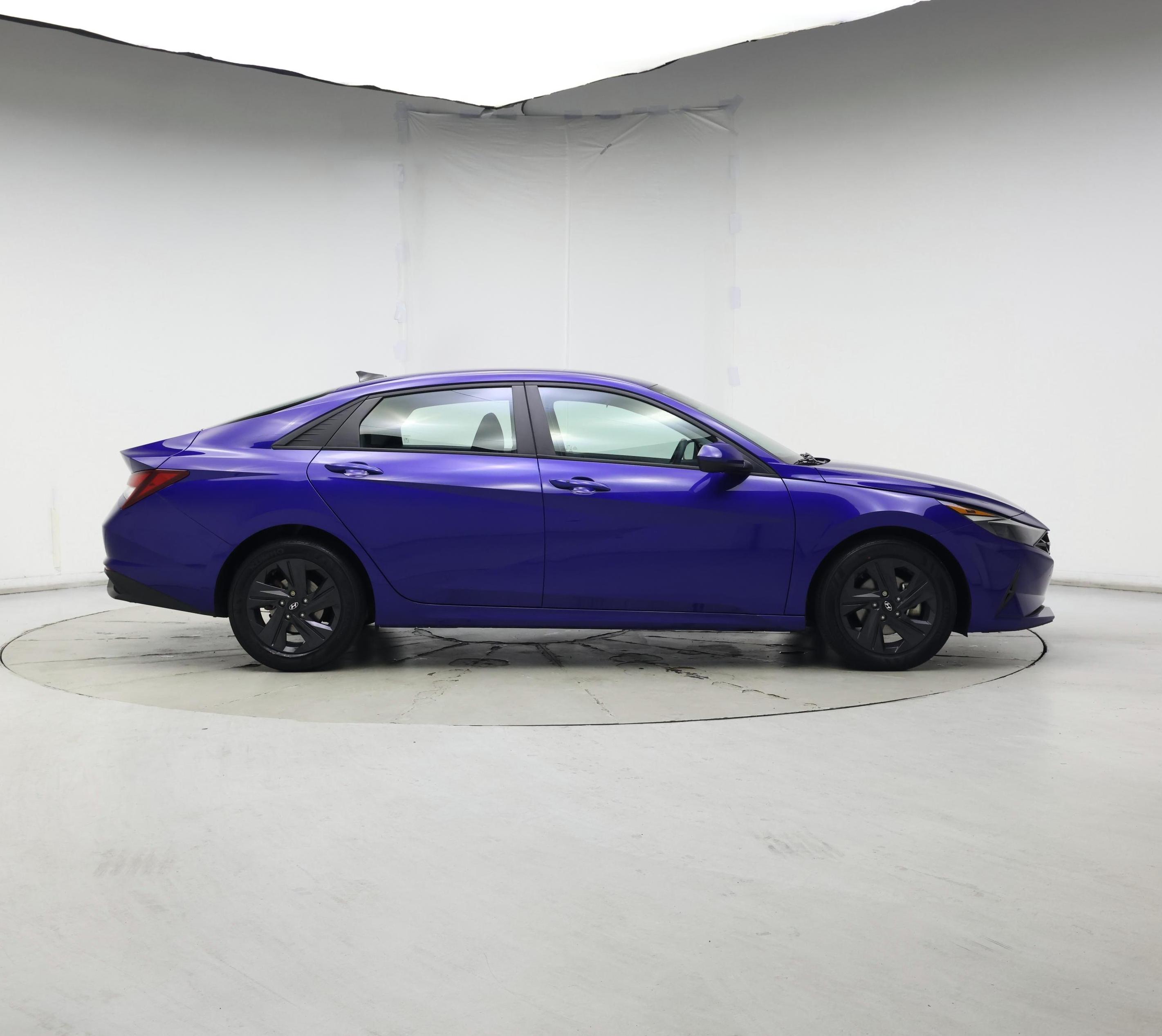 Thumbnail: 2021 Hyundai Elantra - 7