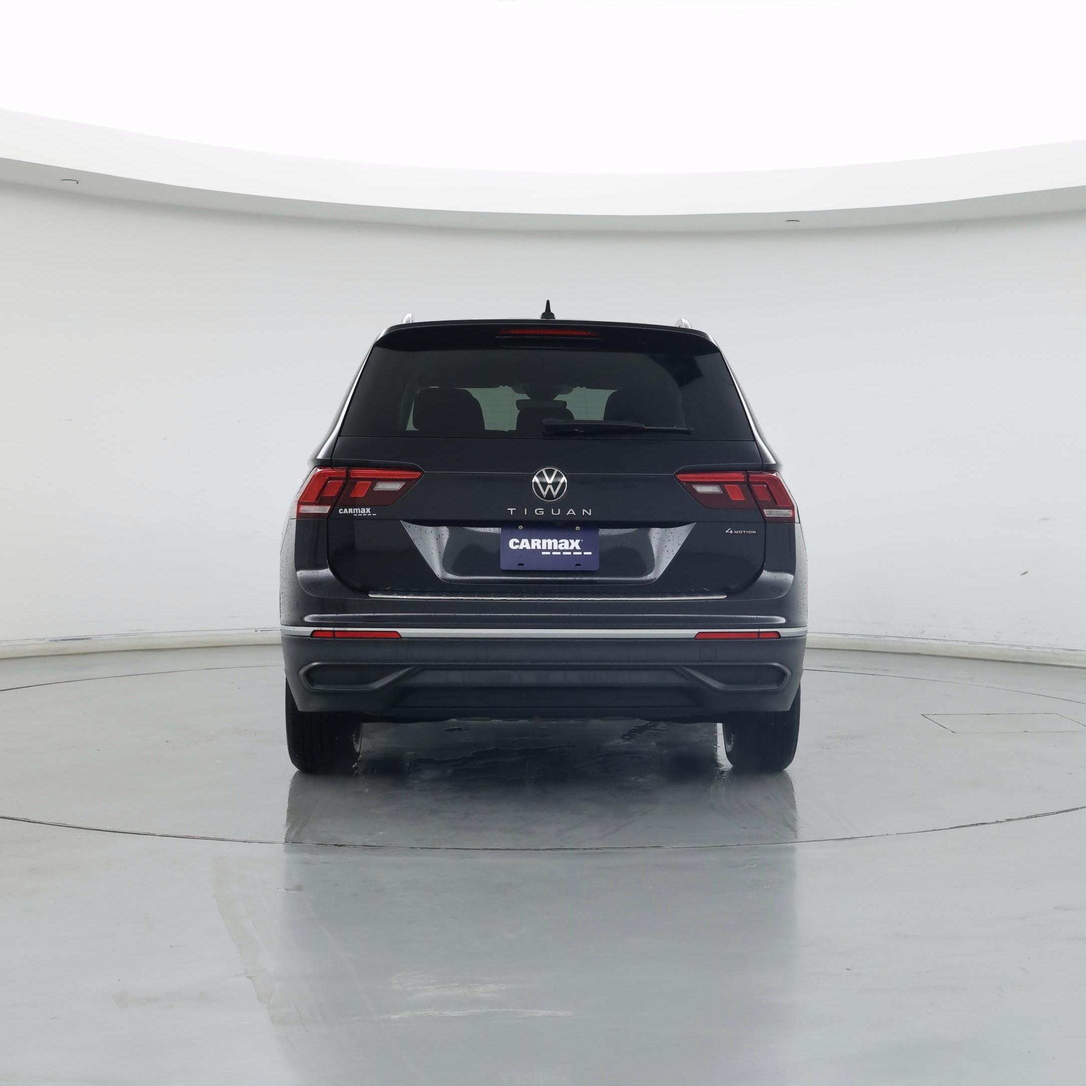 Thumbnail: 2022 Volkswagen Tiguan - 6